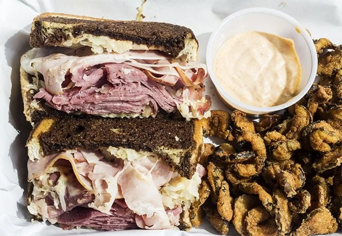 Dalie’s Smokehouse Now Open in Valley Park From Owners of Pappy’s and Bogart’s