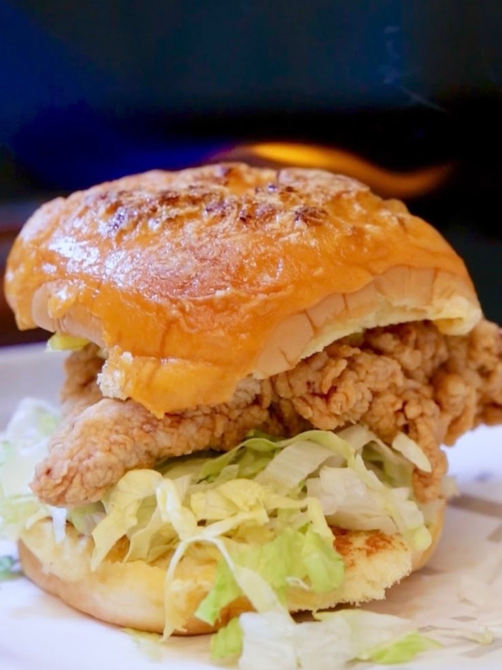 Sharp cheddar and smokey bacon on a soft potato bun? Say less. 

#miamifoodie
#florida
#eeeeats
#fastcasual
#brickellfood