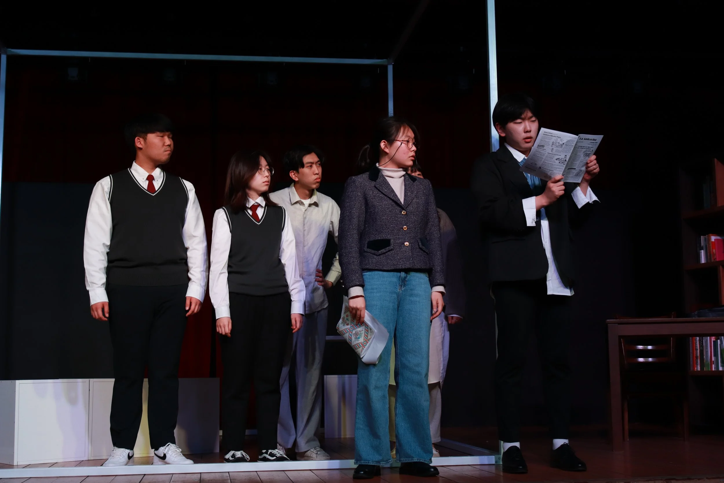 boy in the last row.JPG