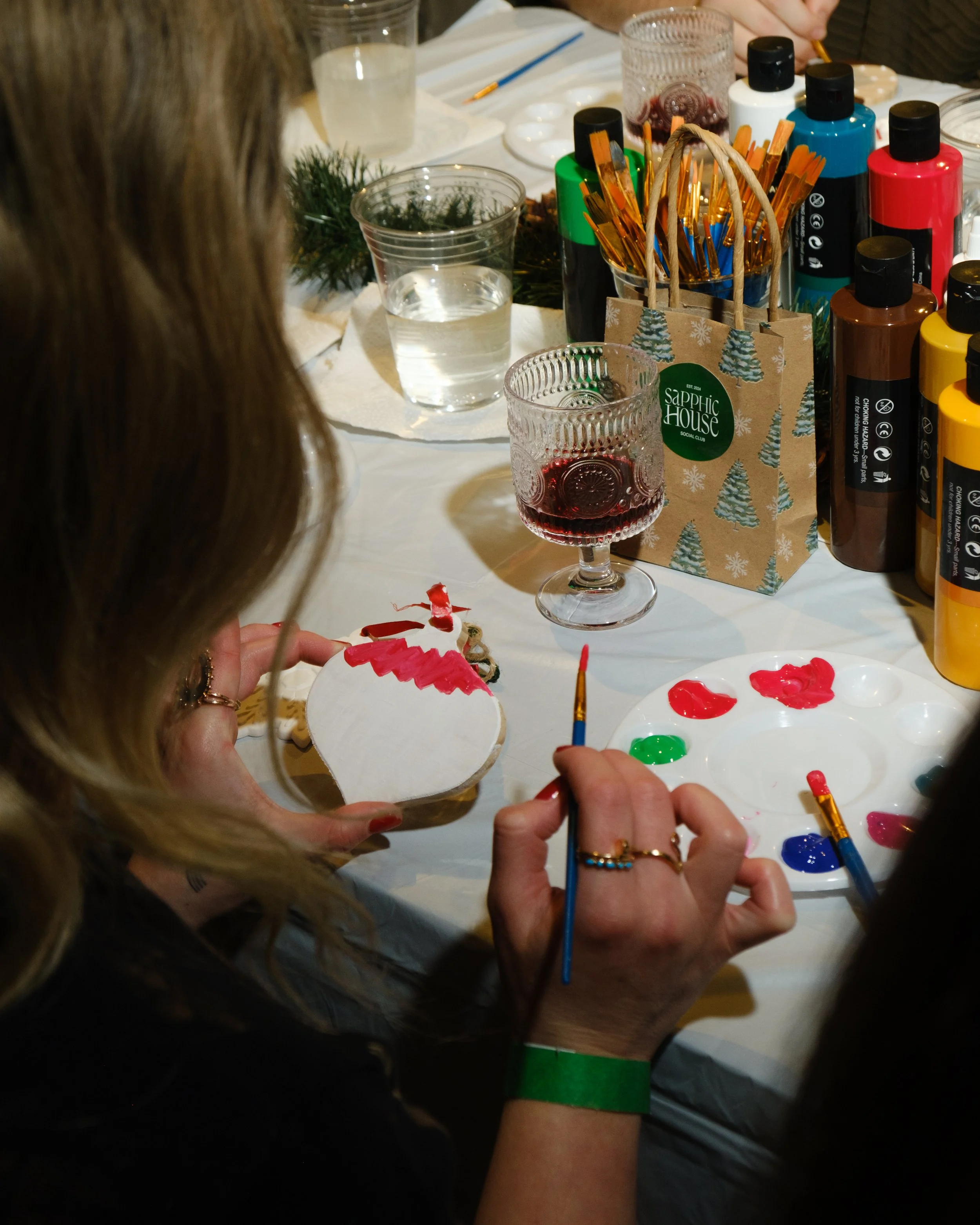 Sapphic House 12.12.24-01-48.JPG