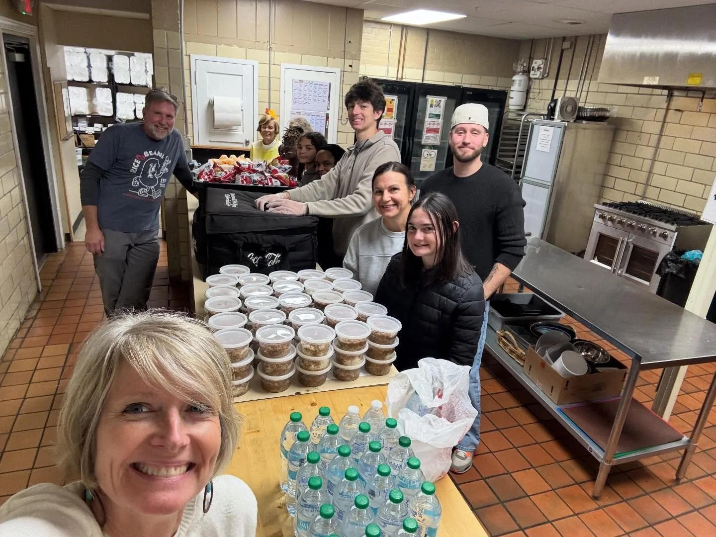 Volunteering with Rice N Beans in Rock Hill! Check it out! Every Wed 5pm-6:30pm! @ricenbeanscharlotte  https://www.signupgenius.com/go/60b0d48afa72dabf85-rice5#/
