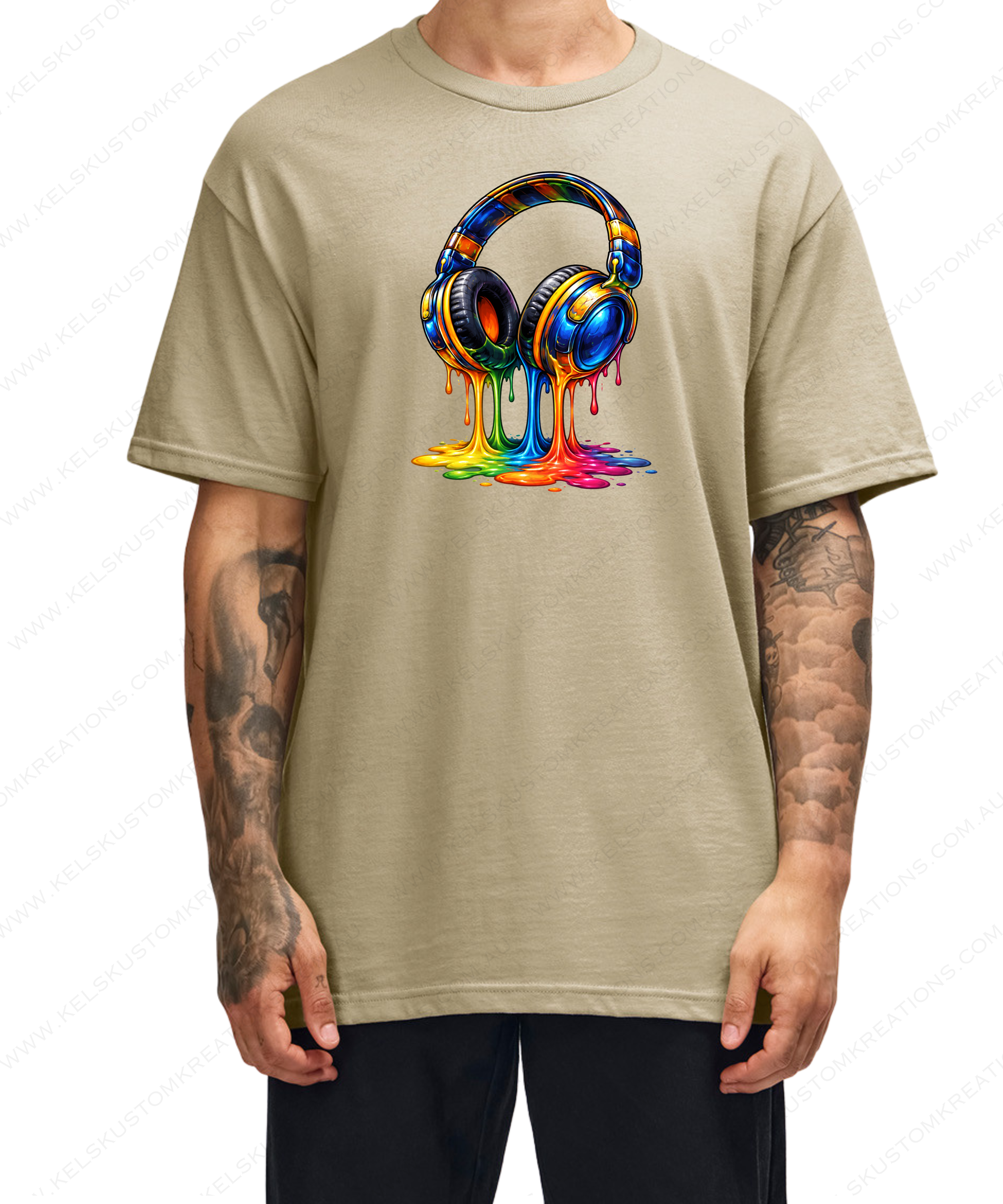 Headphones in Vibrant Colours, Paint Splatter and Drops - Sand.png