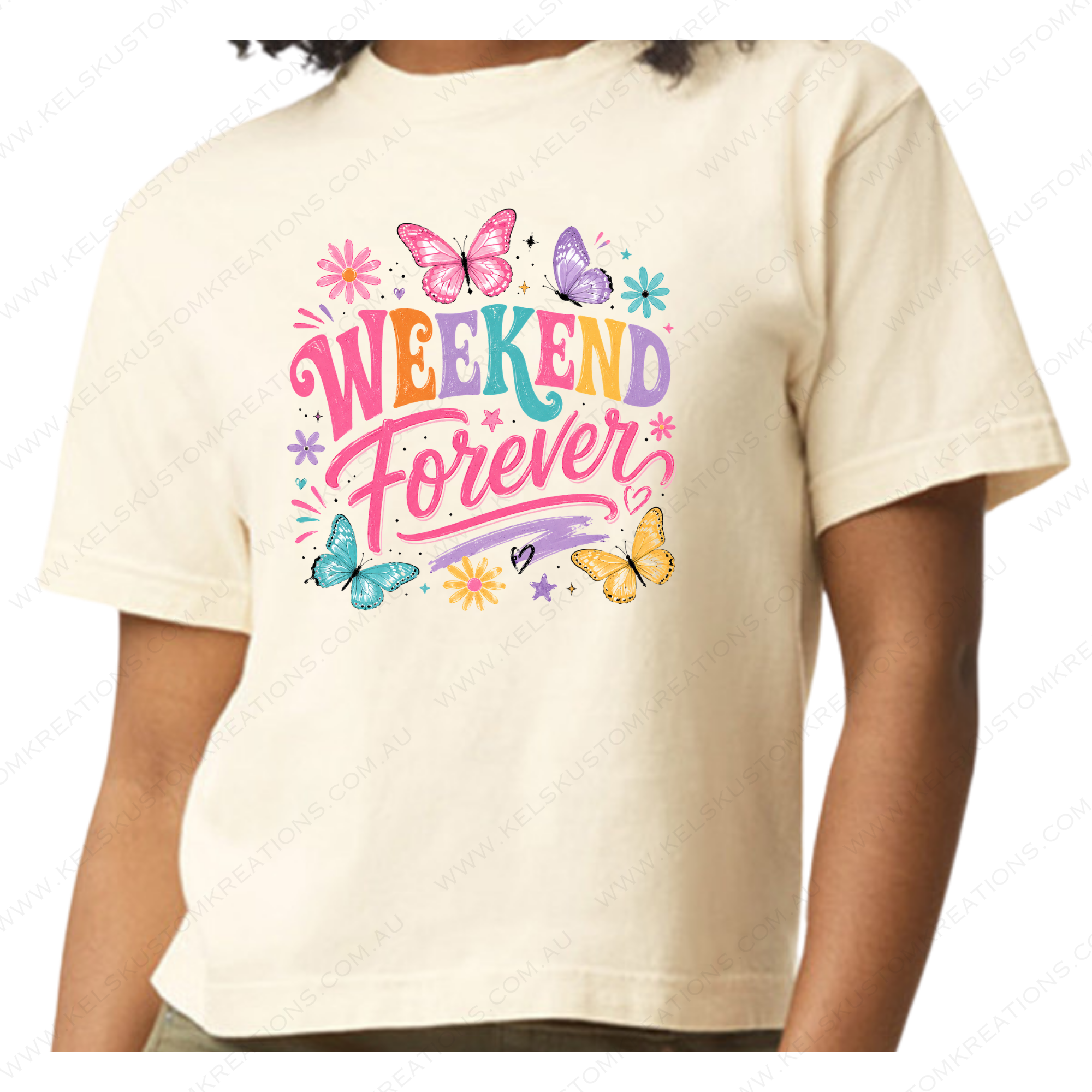 Weekend Forever T-Shirt | Women's Relaxed Boxy Graphic Tee