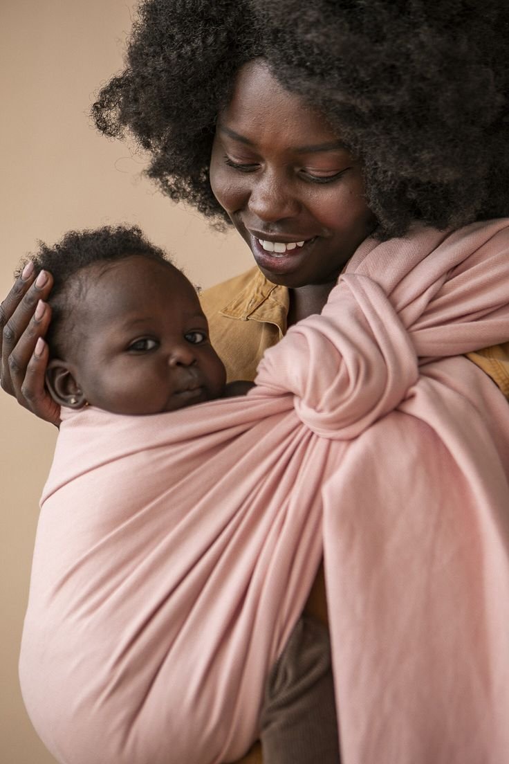 Carry &amp; Connect: Babywearing Walk + Fit Checks