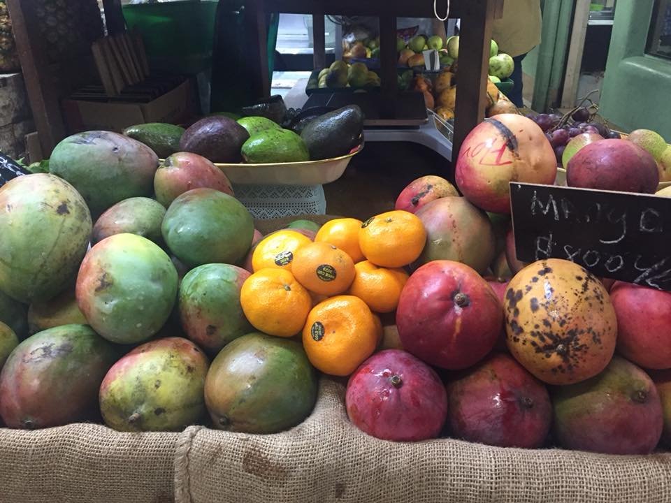 mercado central de san jose.jpg