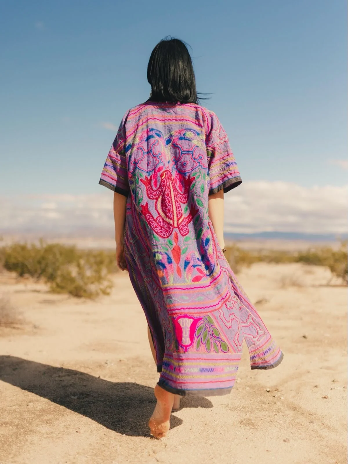 💌 The messages in my inbox this week:
&ldquo;Am I ready?&rdquo;
&ldquo;Why does my body feel stuck?&rdquo;
&ldquo;How do I clear what I can&rsquo;t think my way through?&rdquo;

We&rsquo;re closing Snake &mdash; The slow unraveling. The private shed