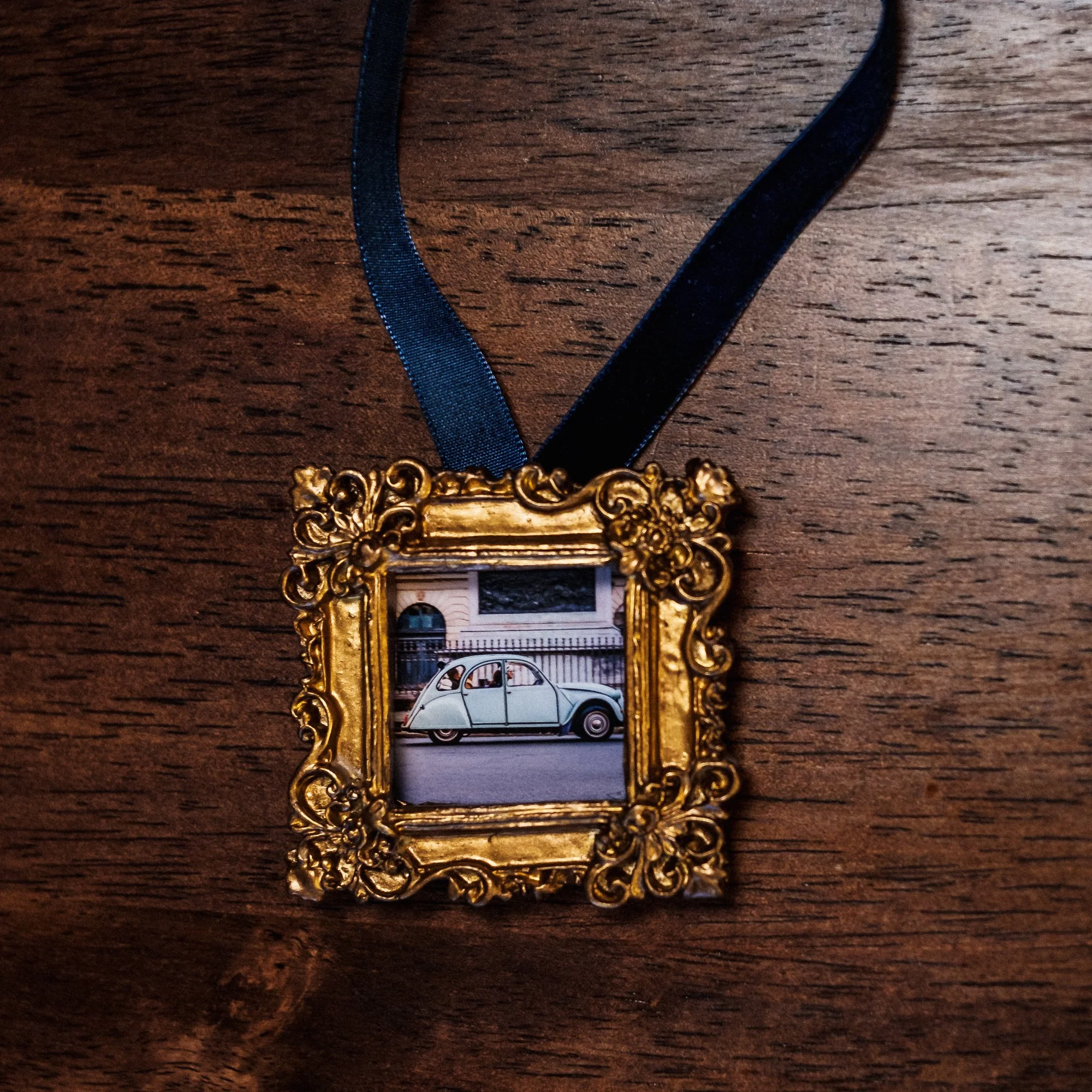Studio-Di-Sarlo-Ornament-Sunday-Drive-3.jpg