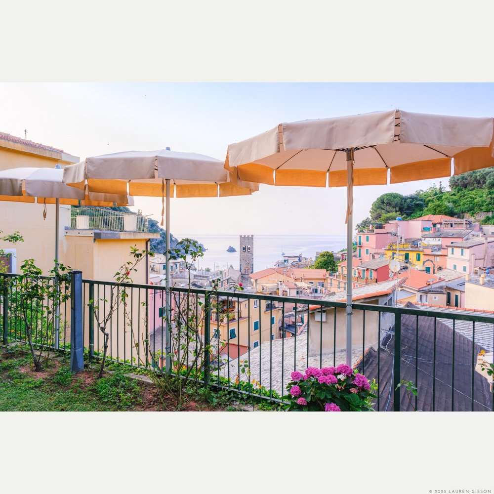 2023-06-June-Lauren-Gibson-Studio-Di-Sarlo-Monterroso-al-Mare-Italia-Hotel-Albergo-Degli-Amici-2.jpg