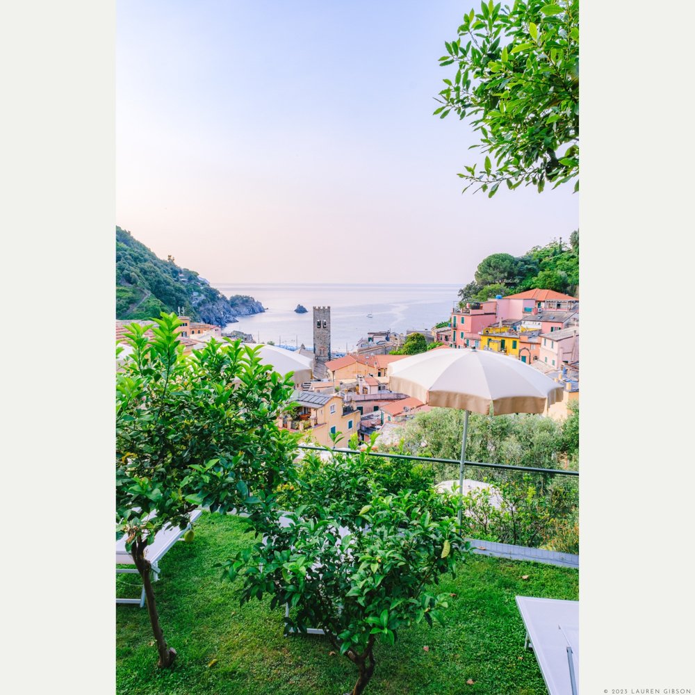 2023-06-June-Lauren-Gibson-Studio-Di-Sarlo-Monterroso-al-Mare-Italia-Hotel-Albergo-Degli-Amici-6.jpg