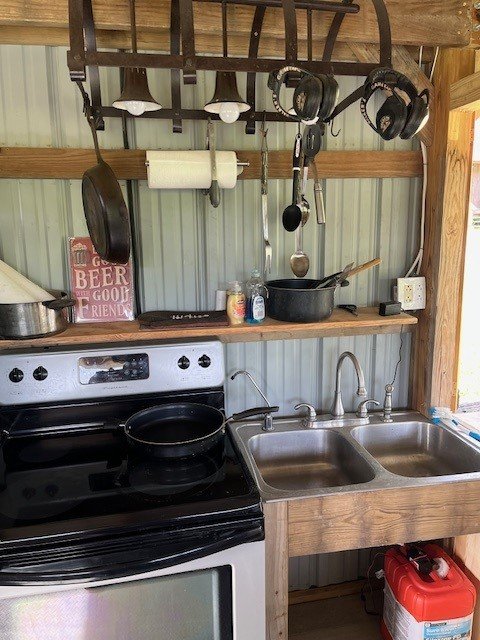 camp kitchen 3.jpg