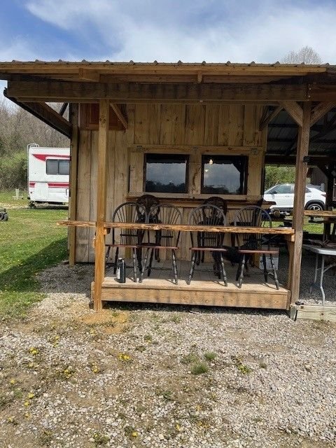 outside bar area.jpeg