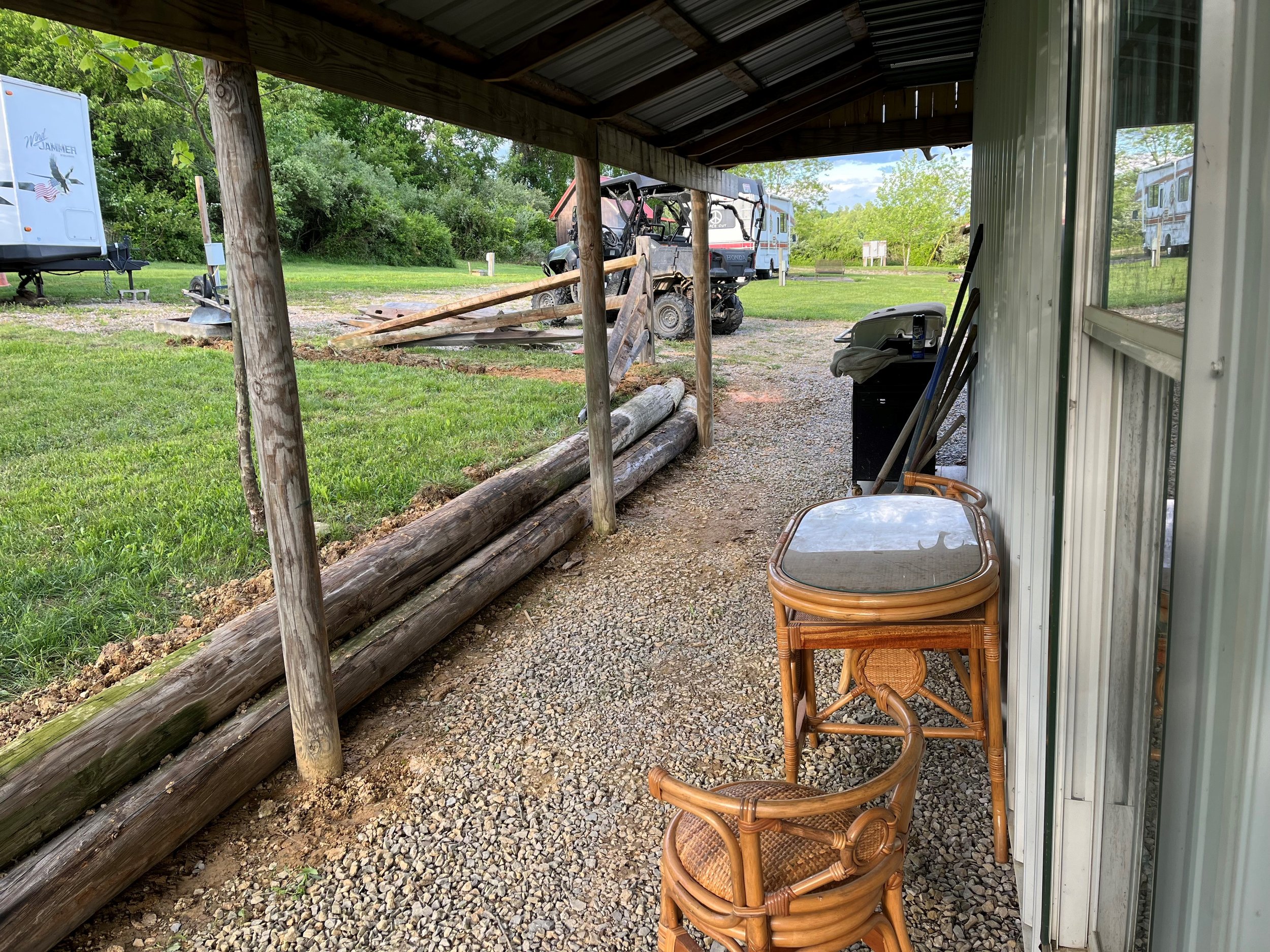 Cabin 2 side with BBQ grill.jpg