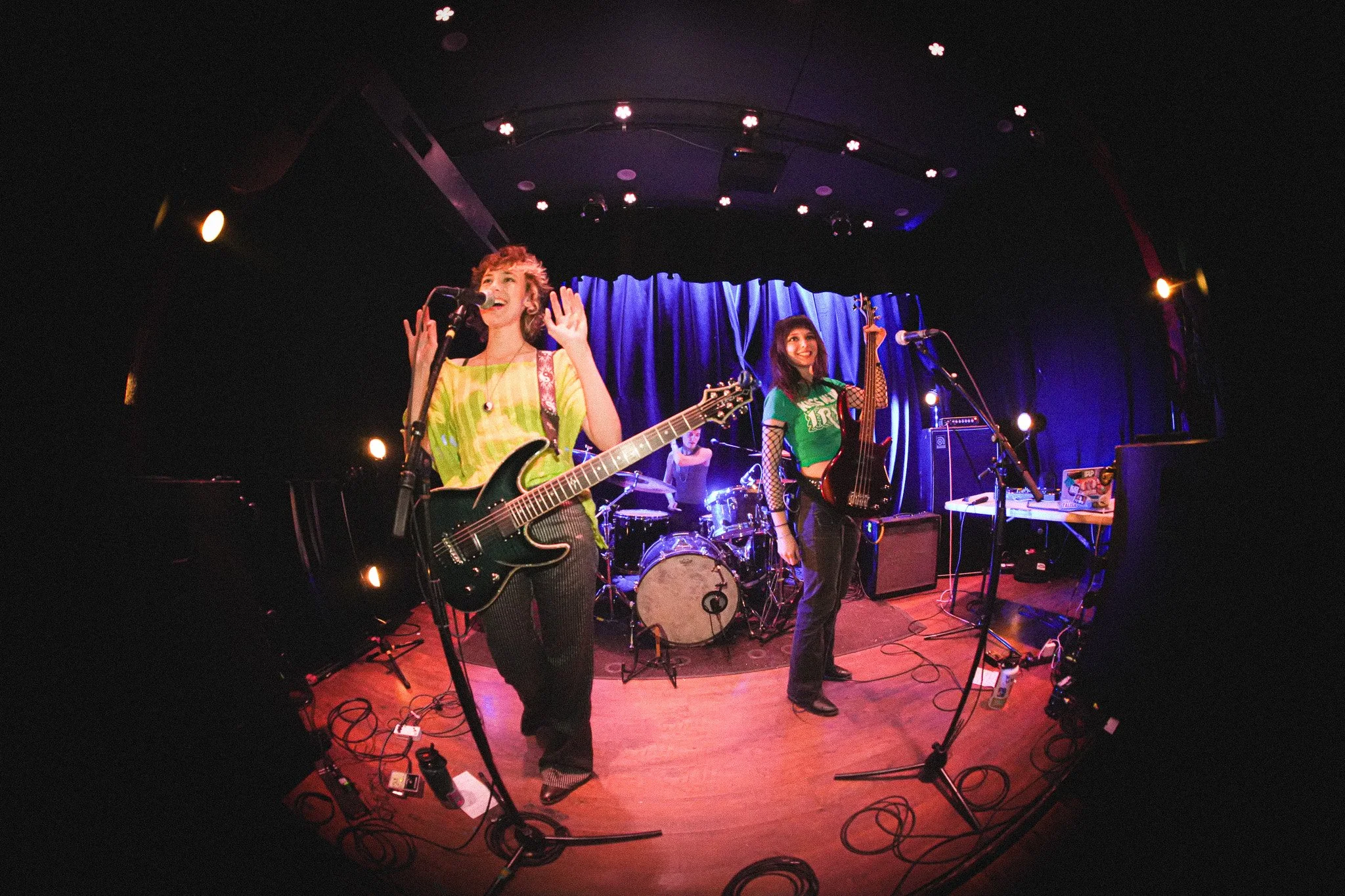 Mac N' Toss @ Pie Shop Supporting GRRRL Gang