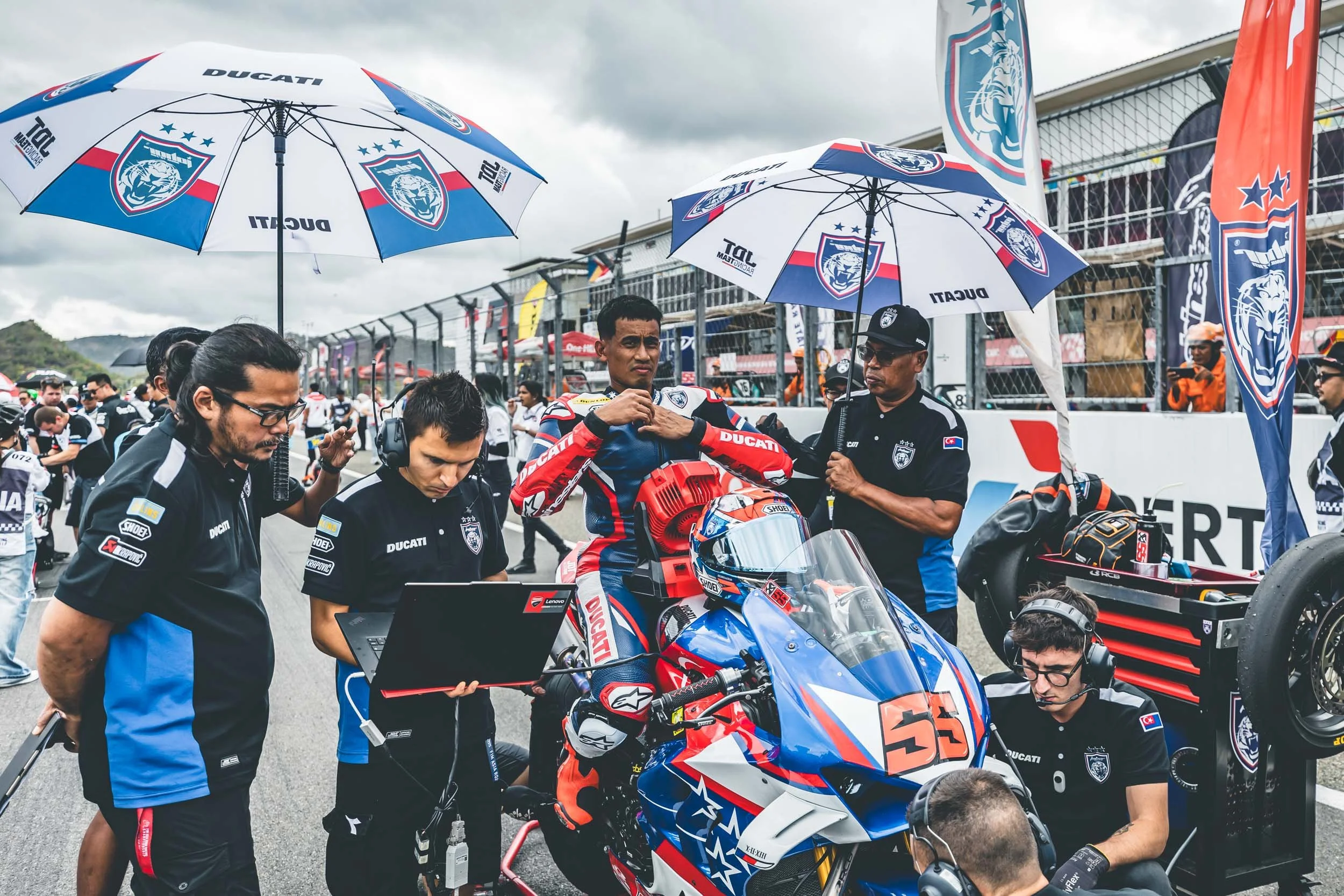 Motorcycle Racing Mandalika Circuit 25.JPG