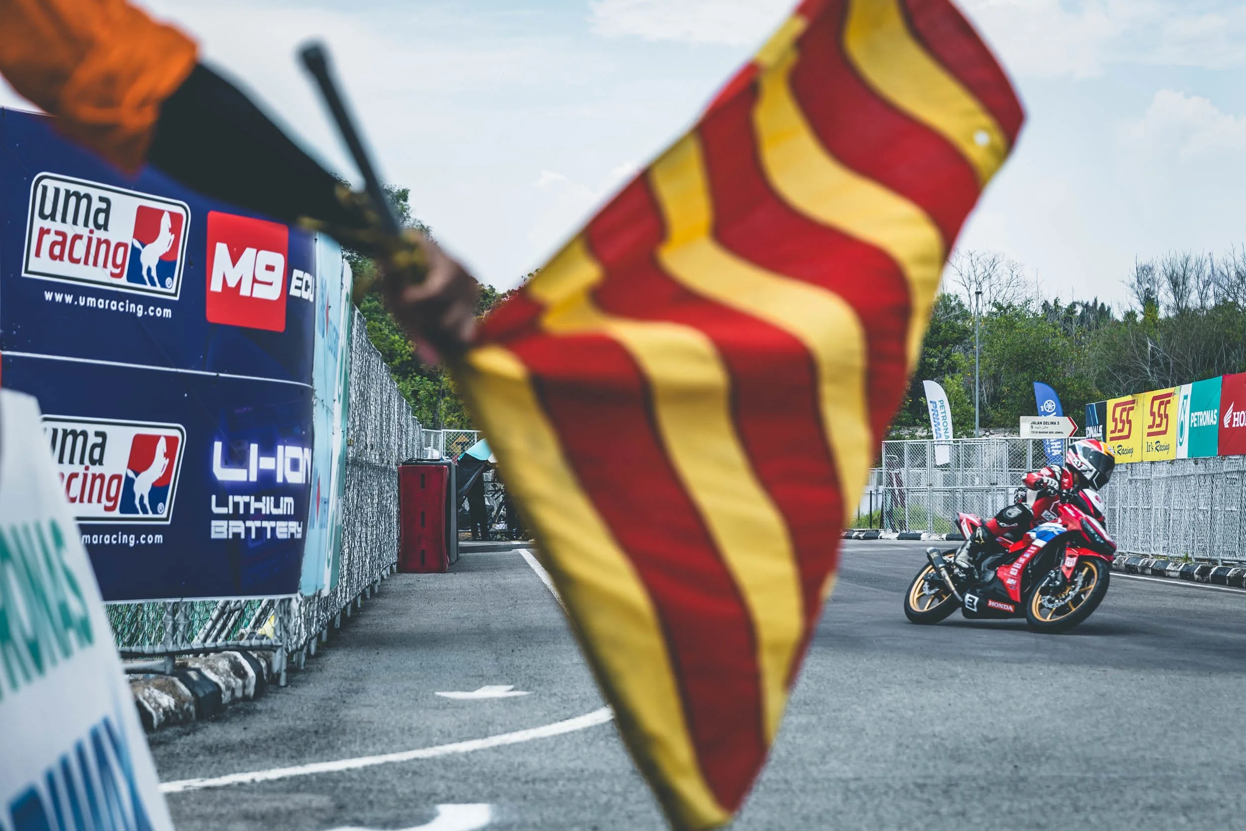 Malaysian Cup Prix Jempol 03.JPG