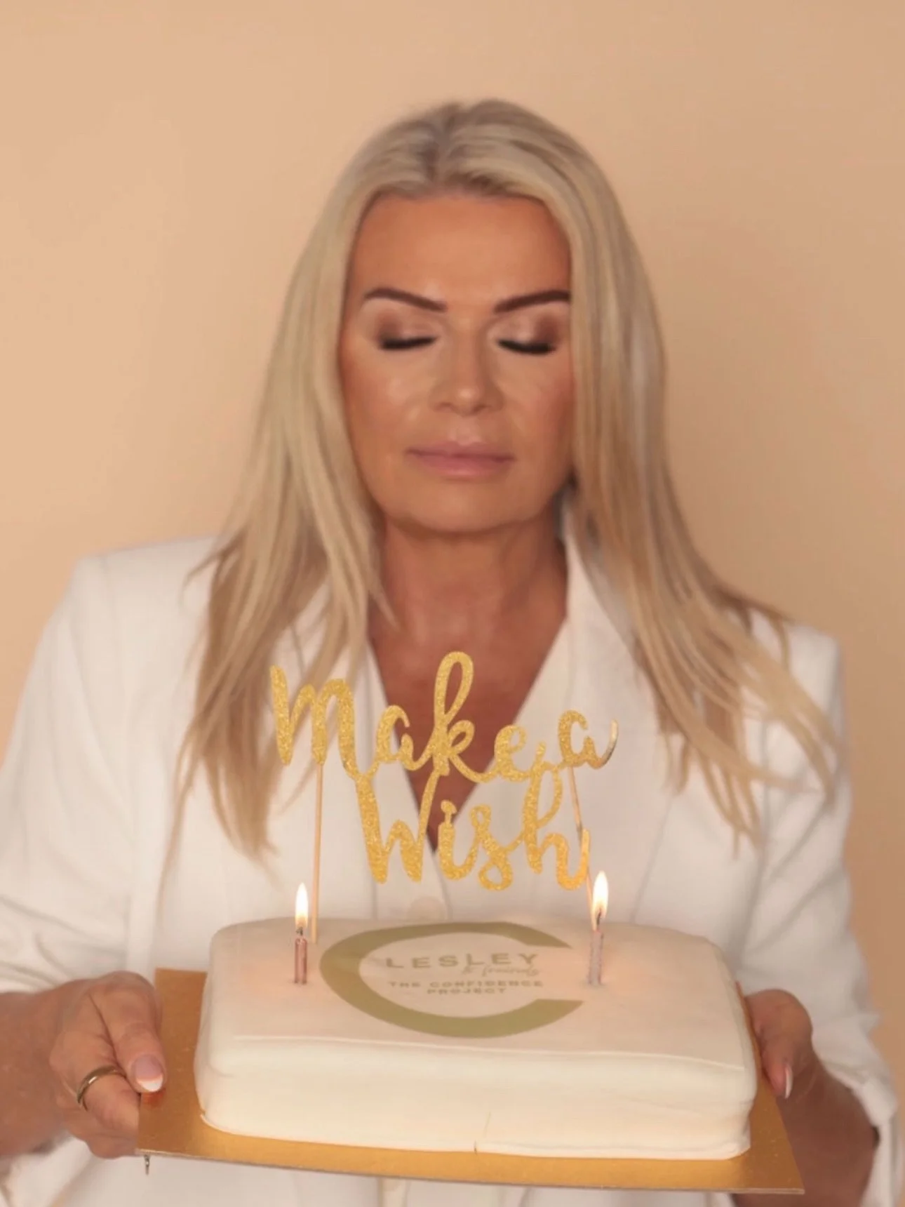 🎉✨ Officially leveled up to 58 with so much gratitude for my life so far! Ageing like a fine wine and ready for more adventures! 😜🎂

I&rsquo;m keeping my birthday wish a secret for now, but what&rsquo;s yours? 🤫

Cheers to another fabulous year! 