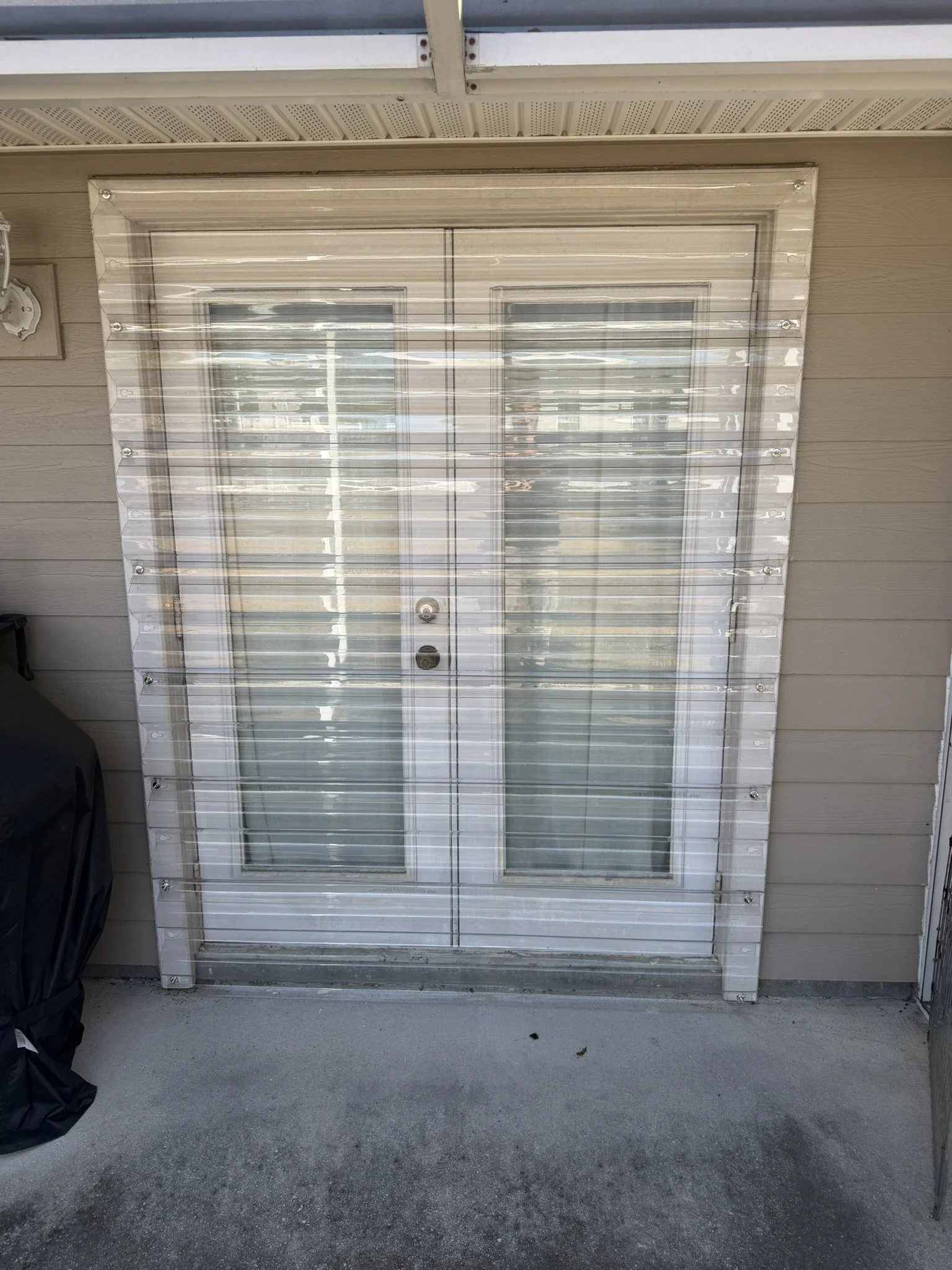 Polycarbonate clear panels 