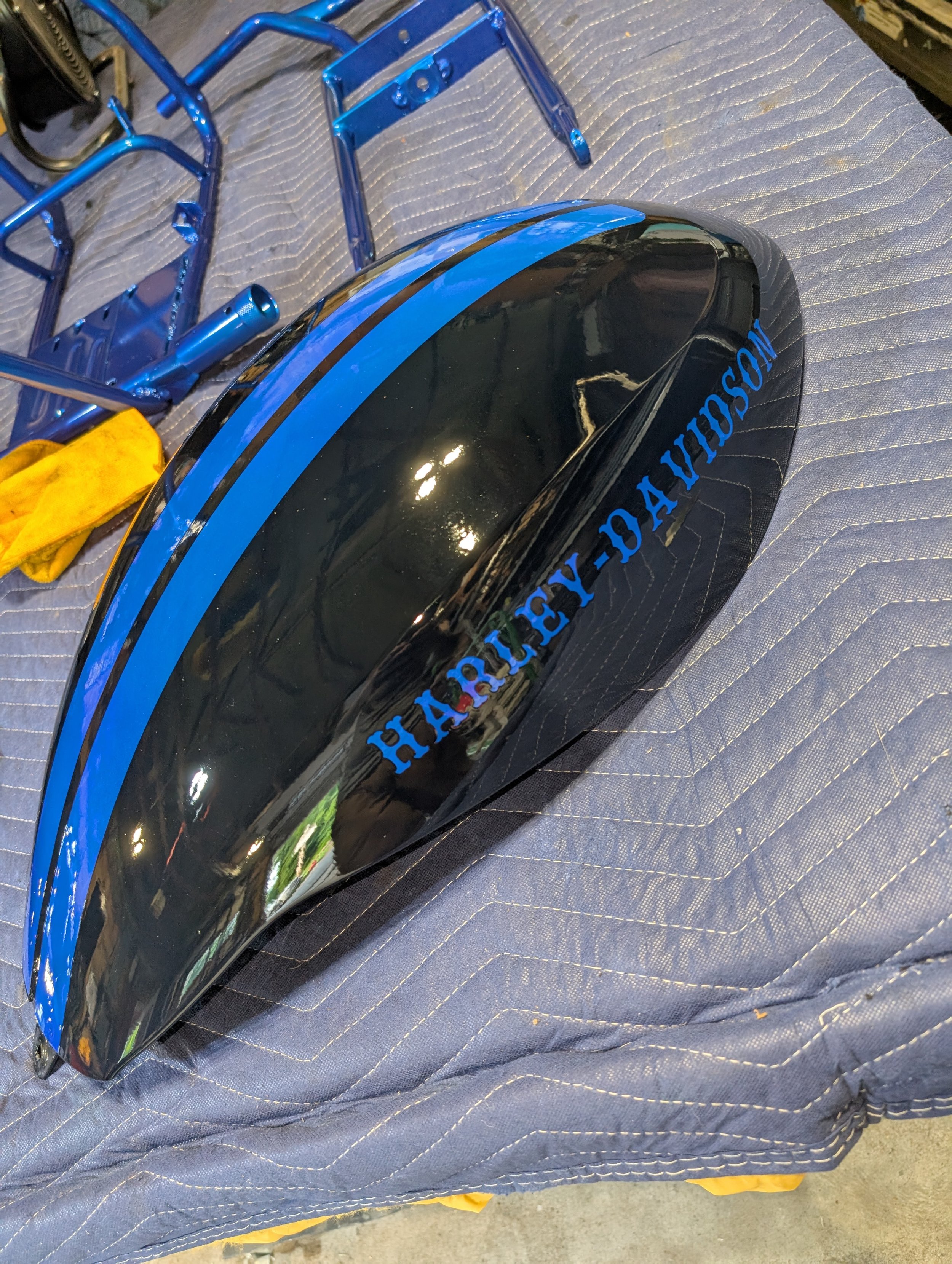 Illusion Blue Berg and OEM Black