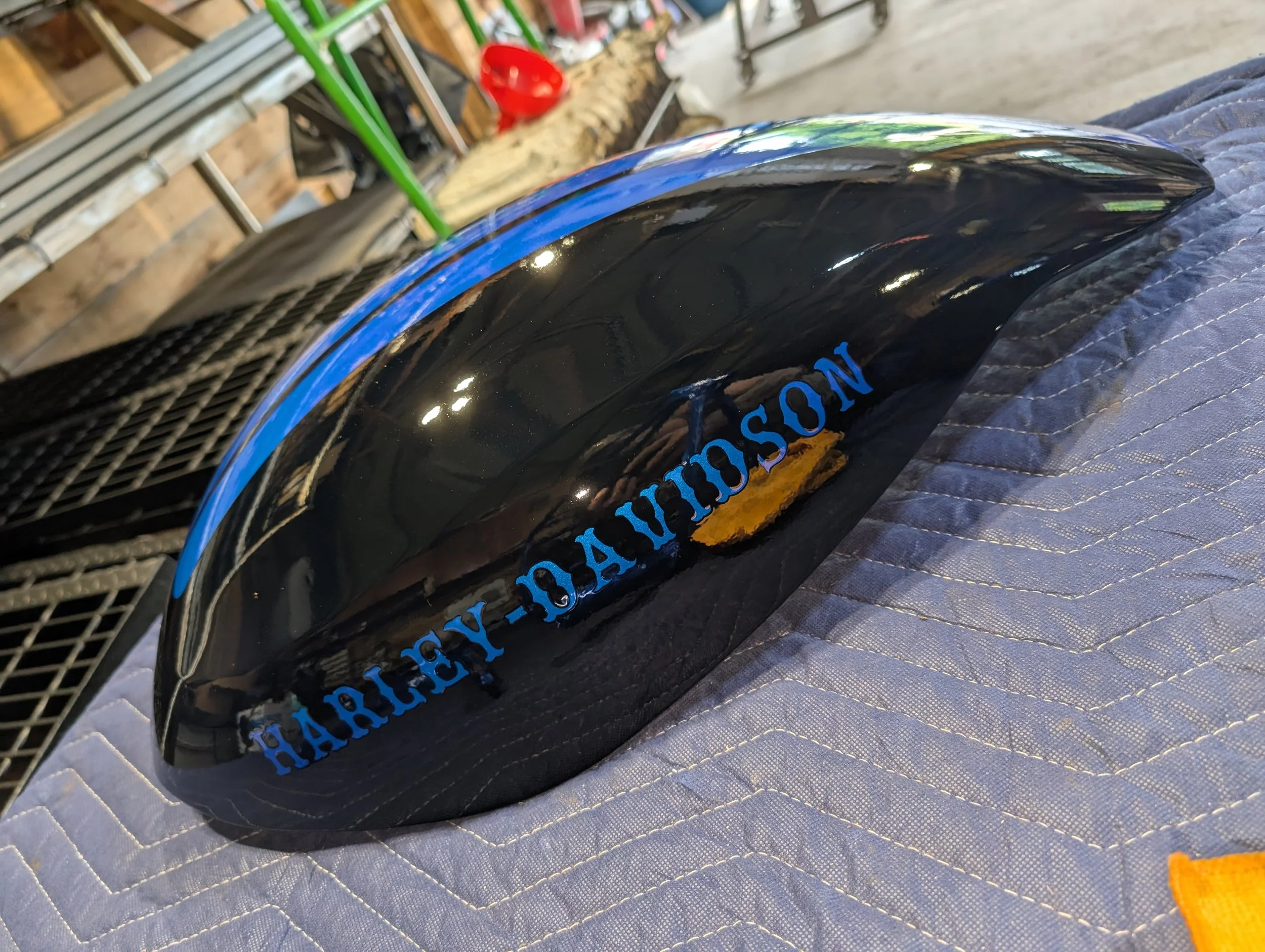 Illusion Blue Berg and OEM Black