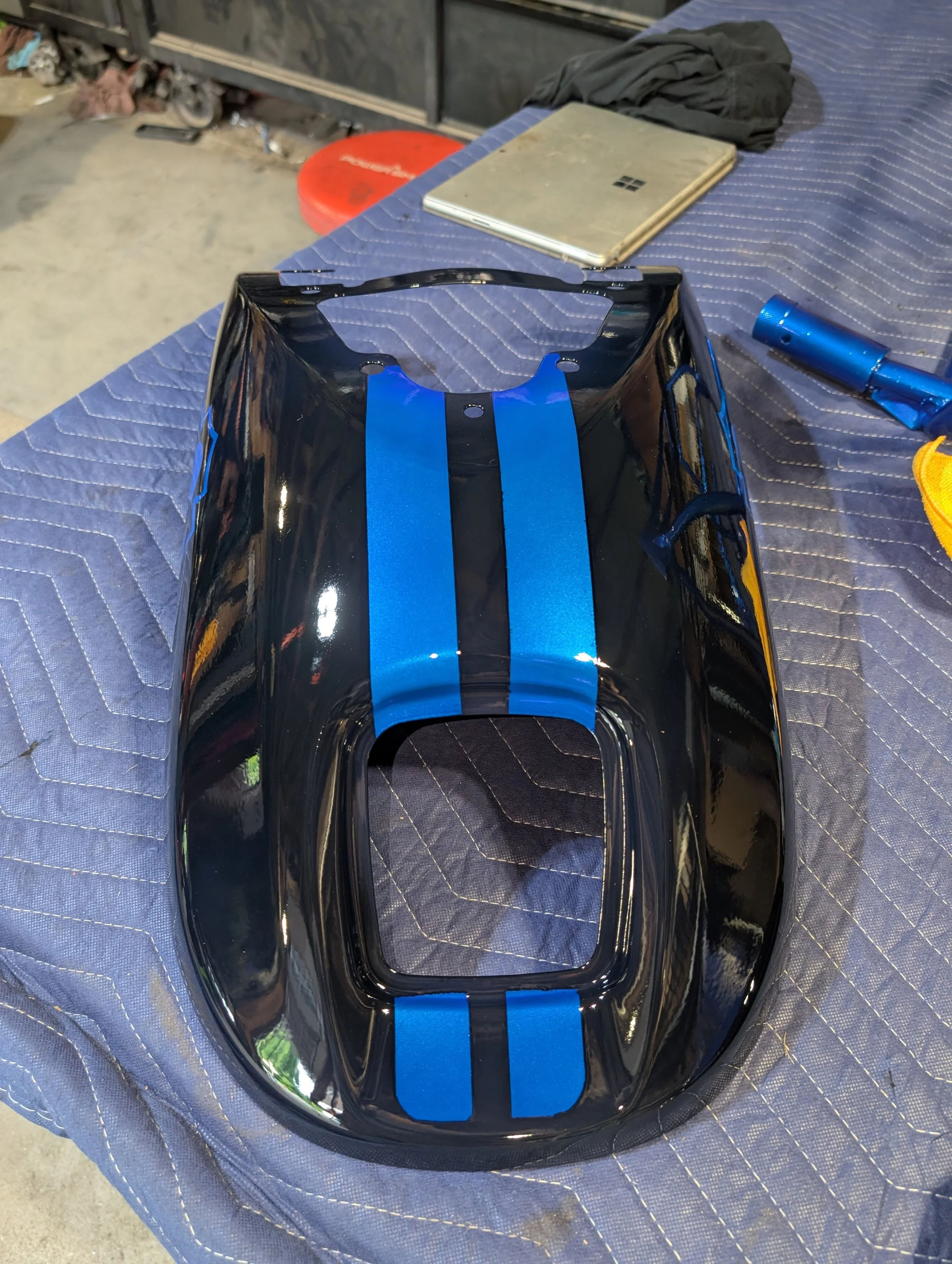 Illusion Blue Berg and OEM Black