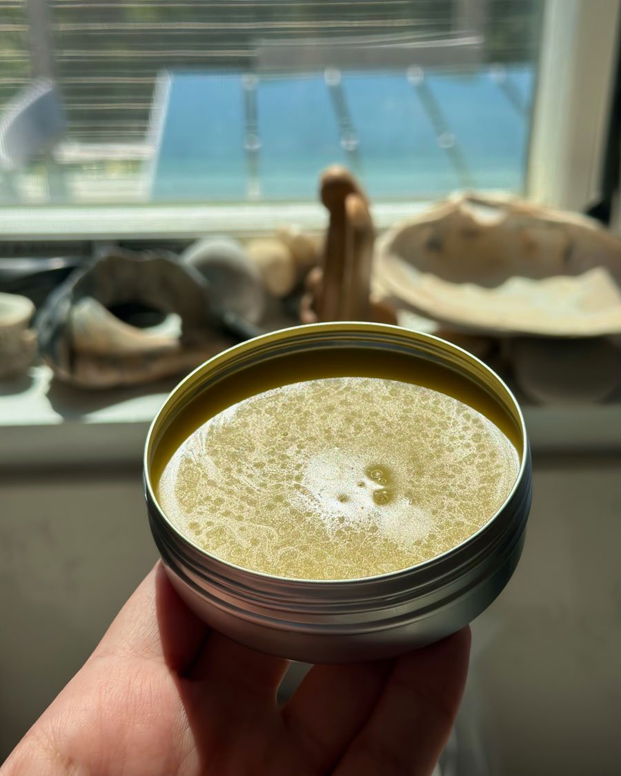 bug-bite-balm-contents.jpg