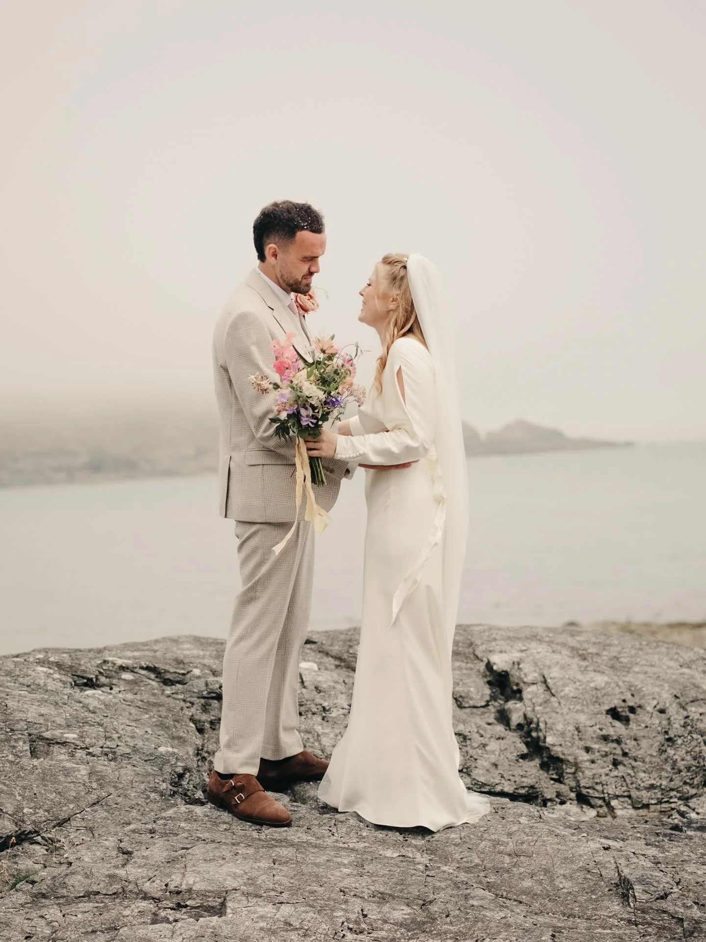 Don&rsquo;t mind us, we are just swooning over our bride Kit&rsquo;s stunning wedding photos! 🤩🤩

Gorgeous in our Ada Dress &amp; Jewelled belt ✨✨

📸 by @veritywestcottphotography