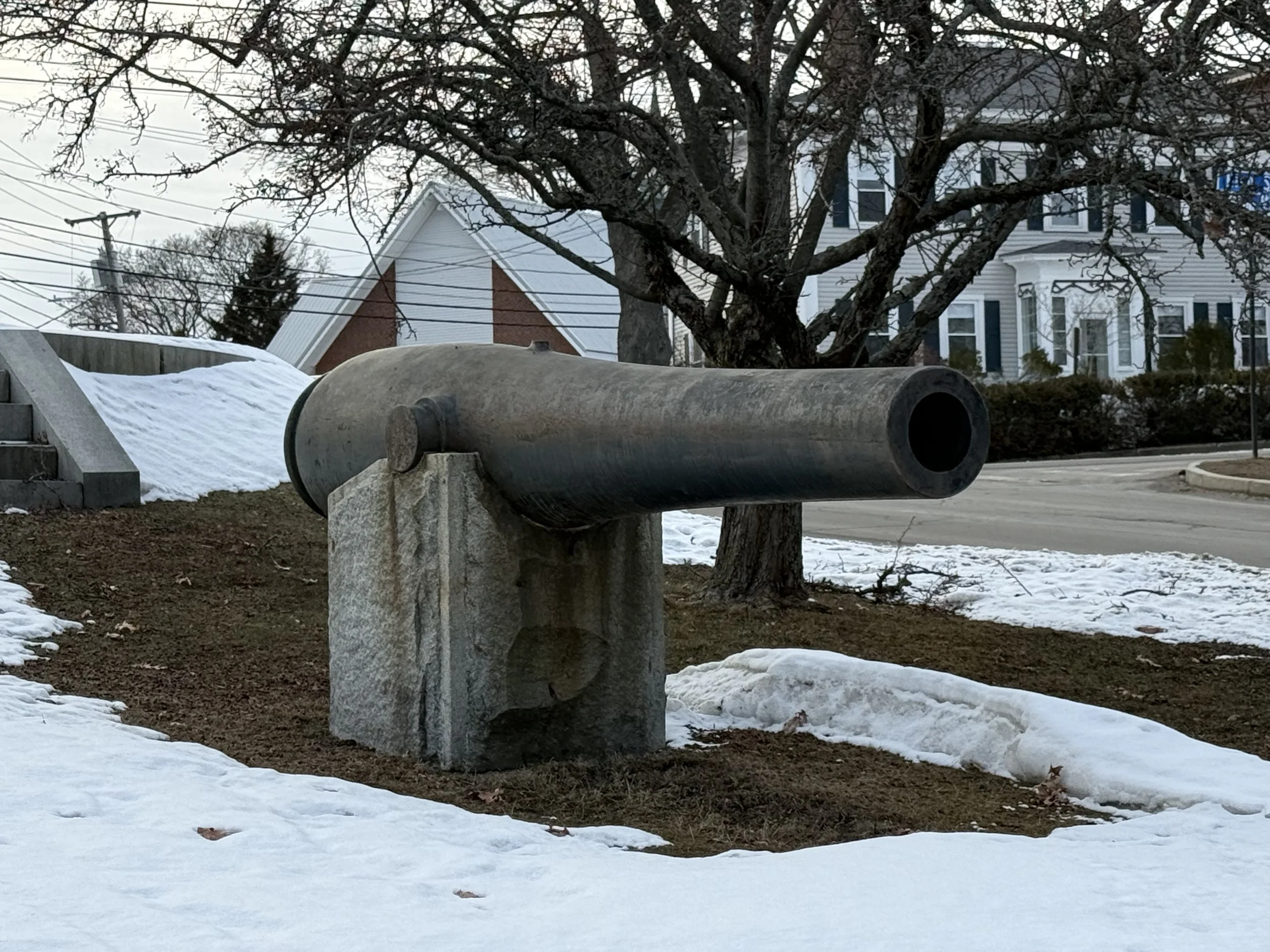 US Army 8-Inch Rodman displayed in Bath, Maine