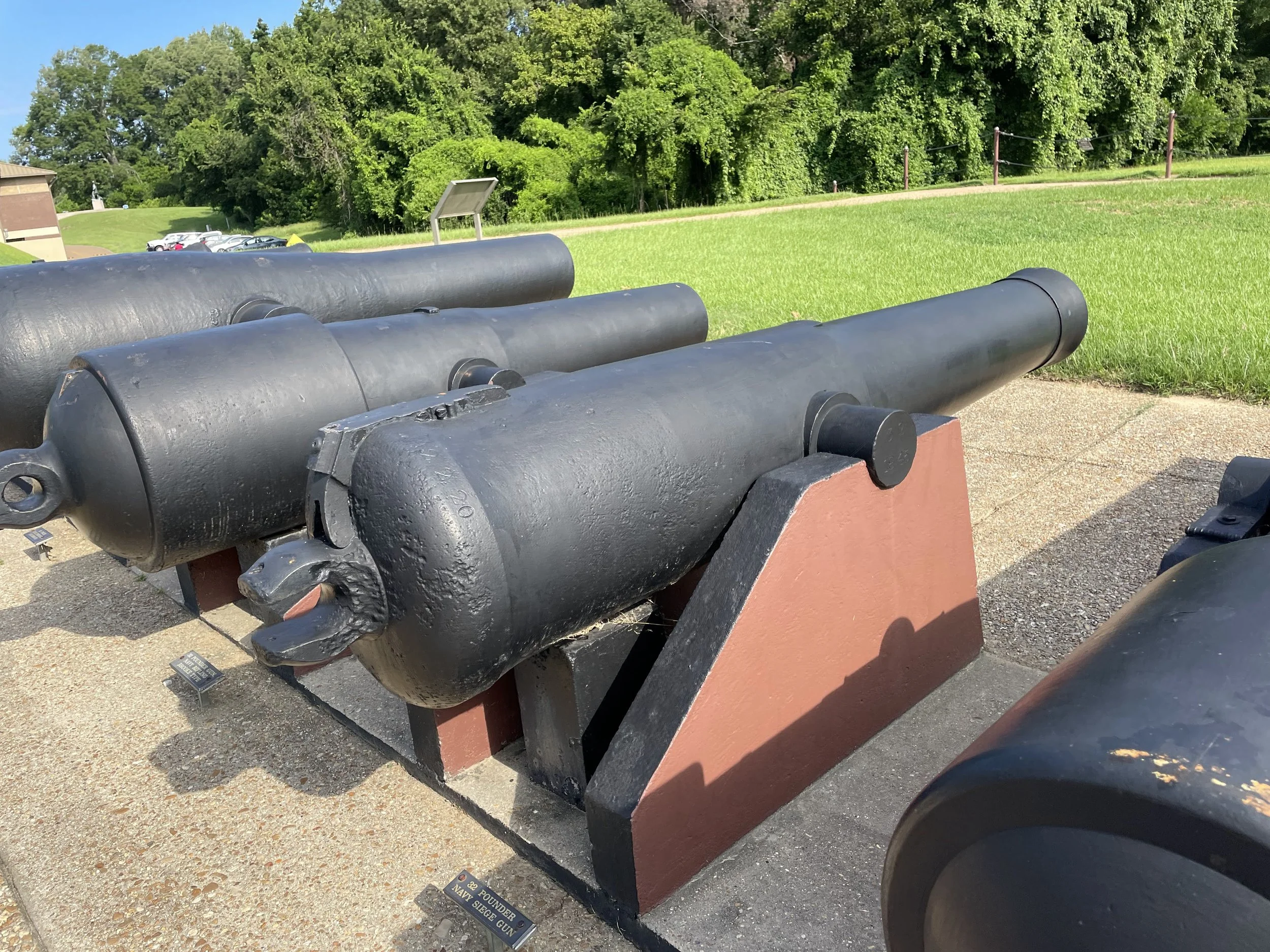 US Navy 32-Pounder of 42 Hundredweight Number 244 at Vicksburg