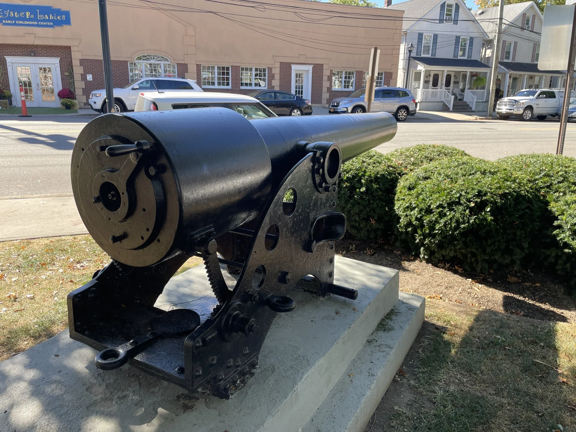 60 Pounder Number 6.jpeg