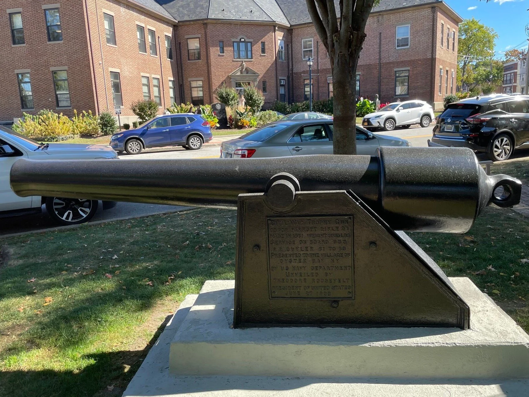 30 Pounder Number 1.jpeg