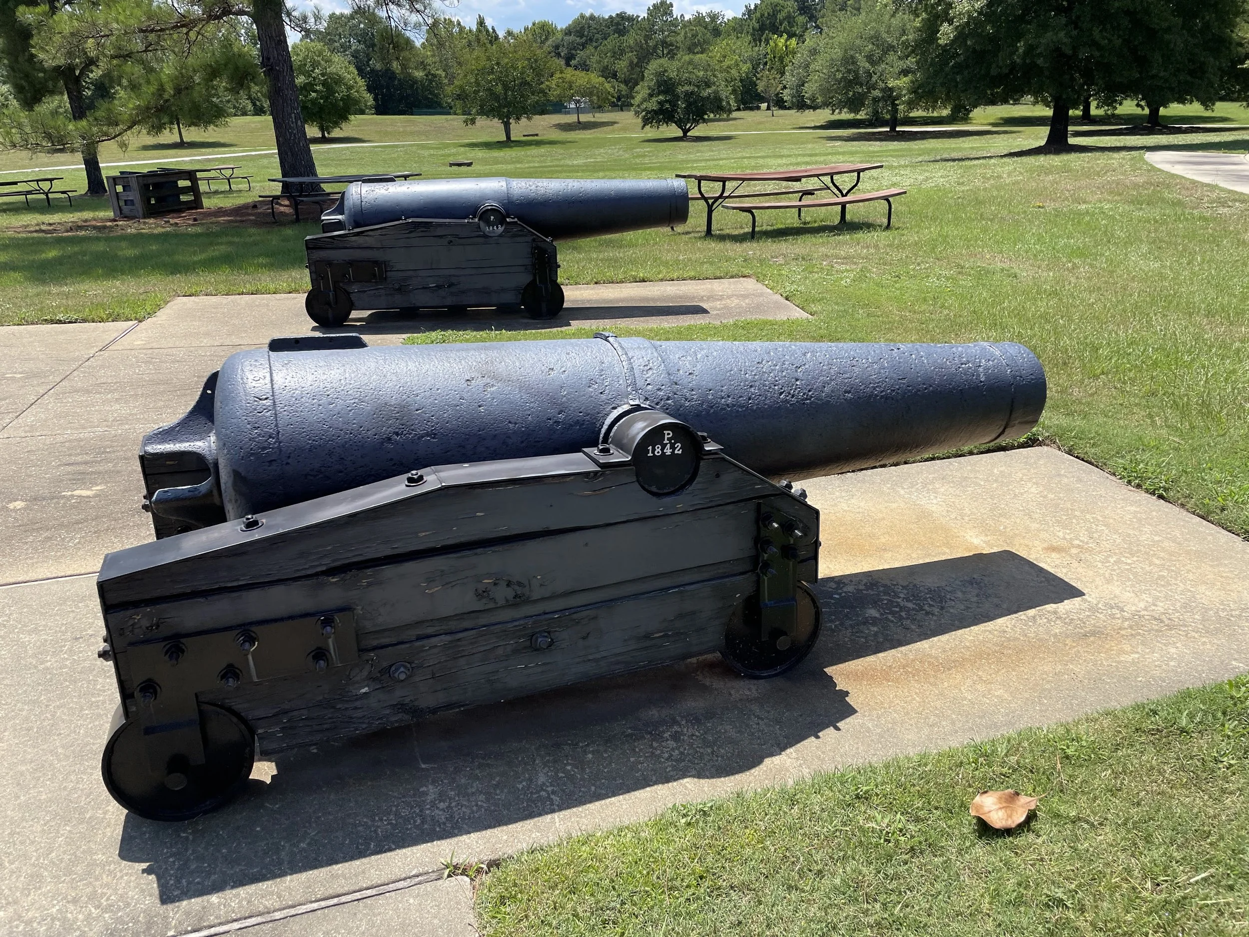 The 32-Pounders of 41 Hundredweight of USS Saratoga and CSS Chattahoochee