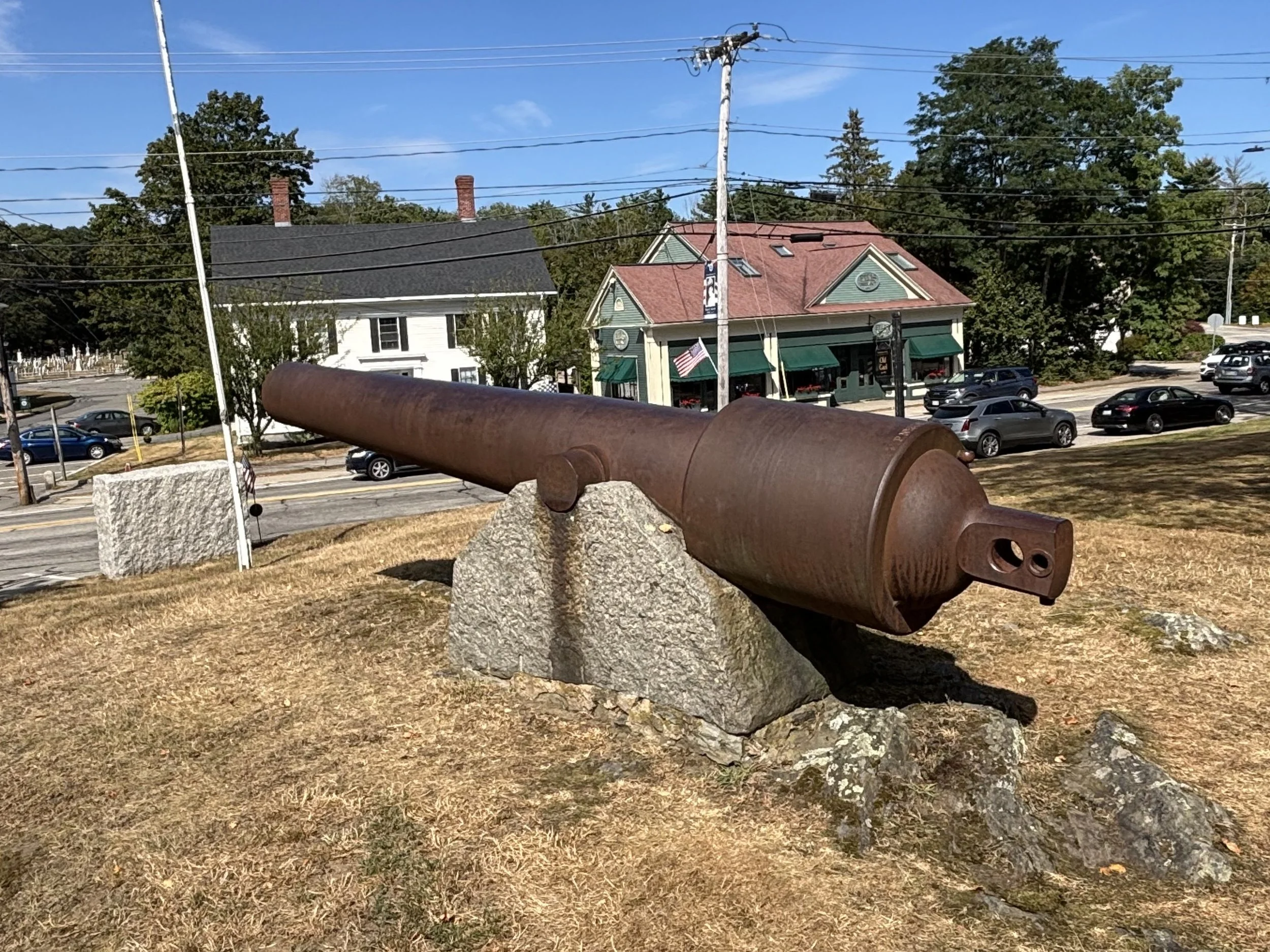 The 100-Pounder Parrott Rifle of USS Dawn at York, Maine
