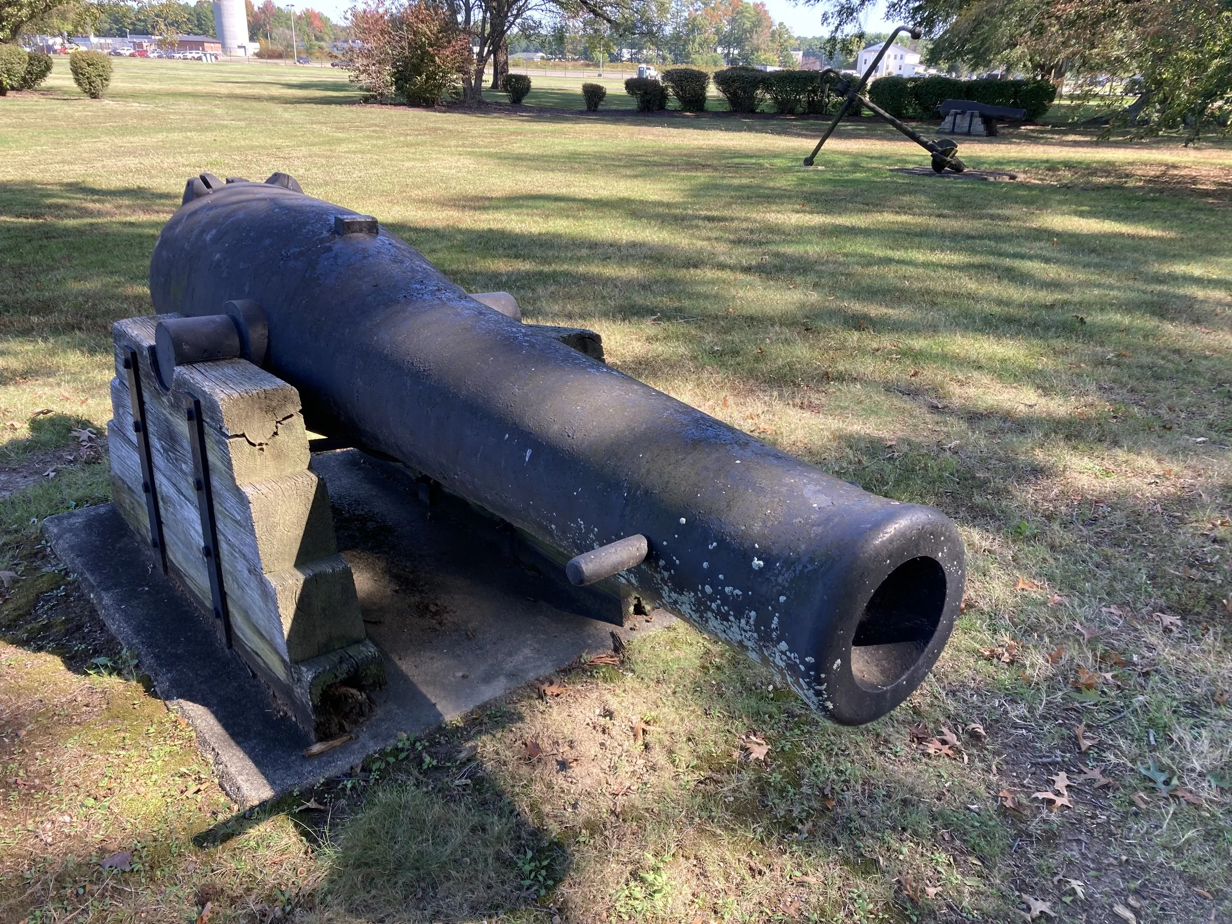 Gate A, Gun 3 - IX-inch Dahlgren Shell Gun, 13Oct2023 (3).JPG