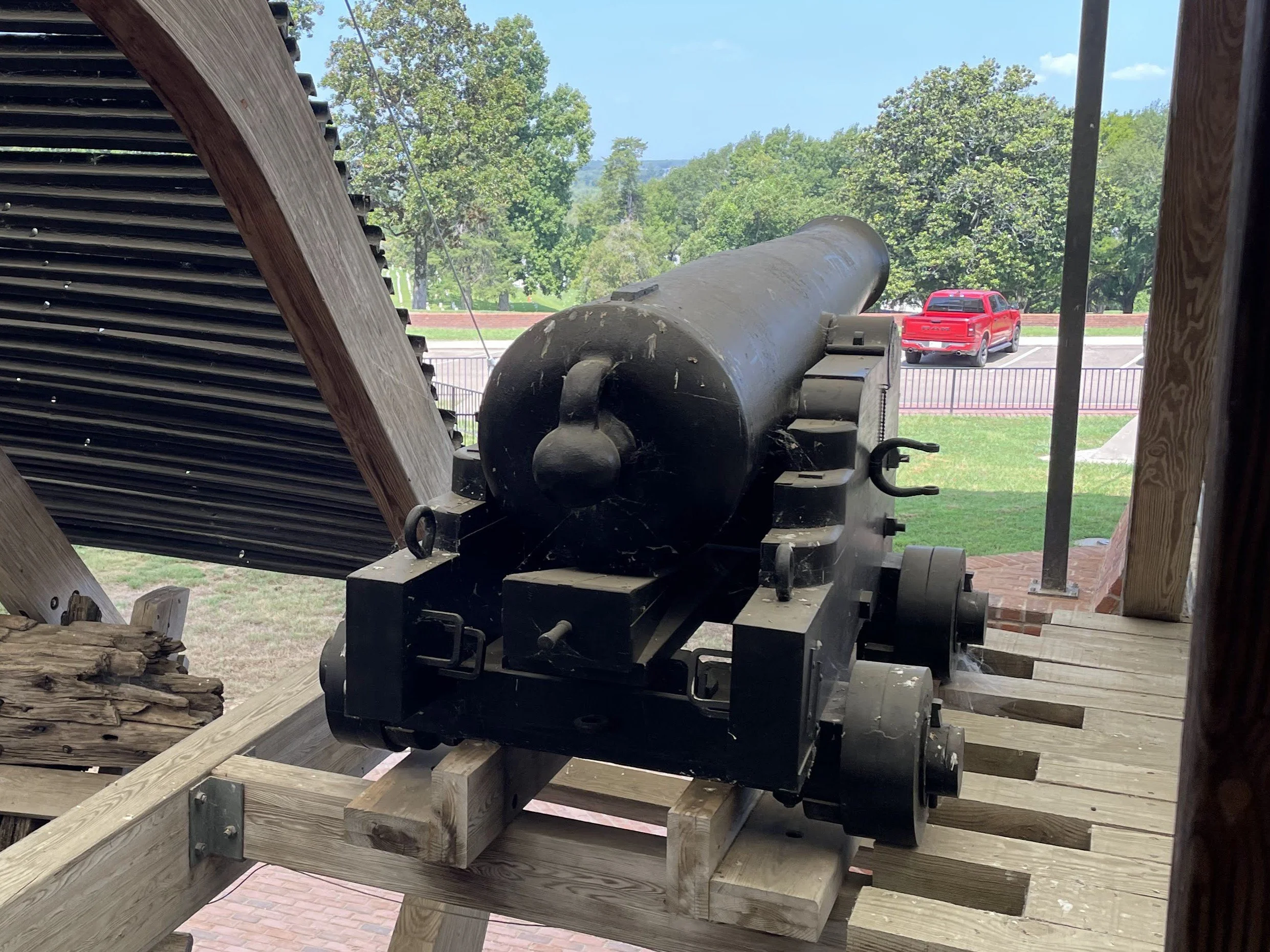 The US Army 42-Pounders of USS Cairo