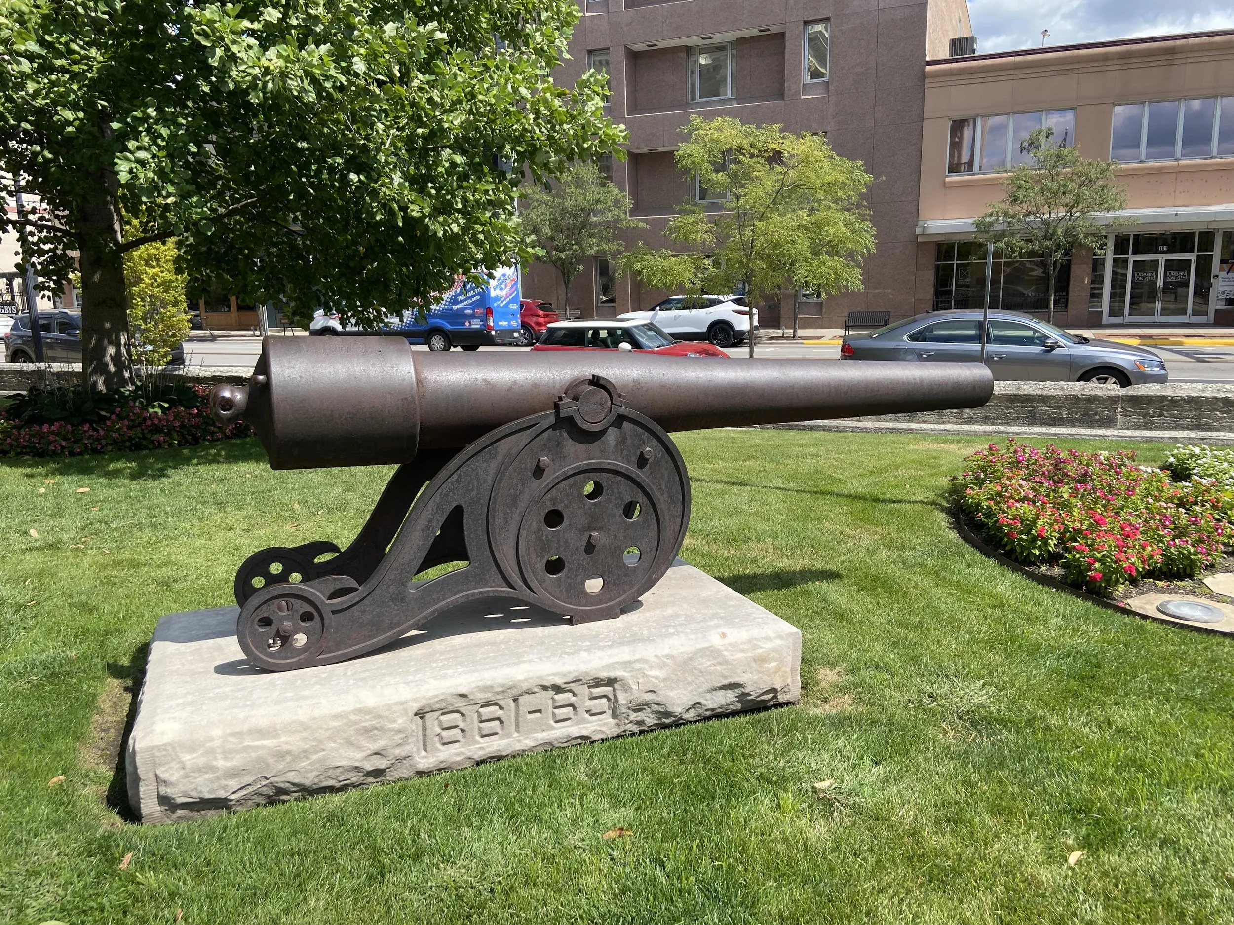 US Army 30-Pounder Parrott Rifle in Lafayette, Indiana
