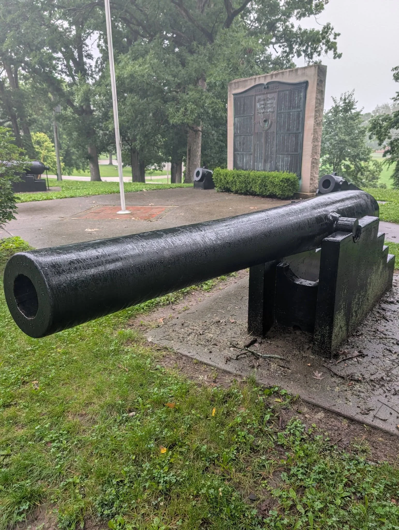 Two 4.5-Inch Rifles and two 8-Inch Mortars are displayed in Decatur, Illinois.  Photo by Krzysztof Kurylowicz