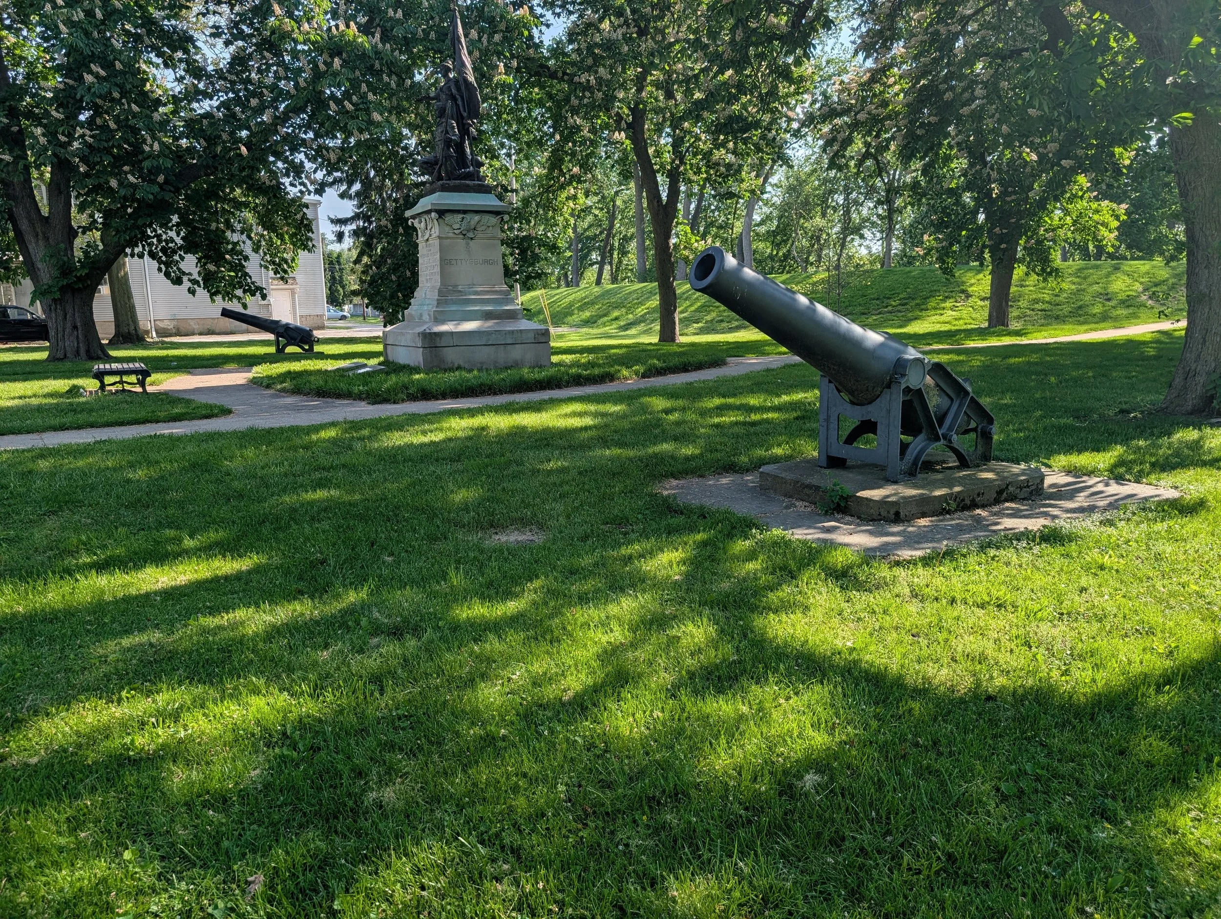 US Navy 32-Pounders of 4,500 Pounds in Fort Wayne, Indiana