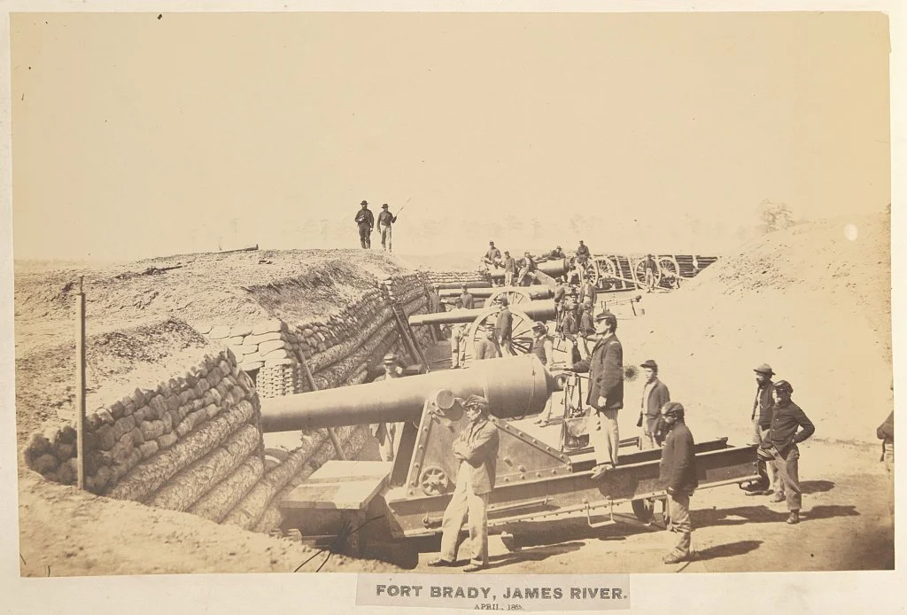 Photo above:  Two US Army 100-Pounder Parrott Rifles and two US Army 30-Pounder Parrott Rifles at Fort Brady on the James River
