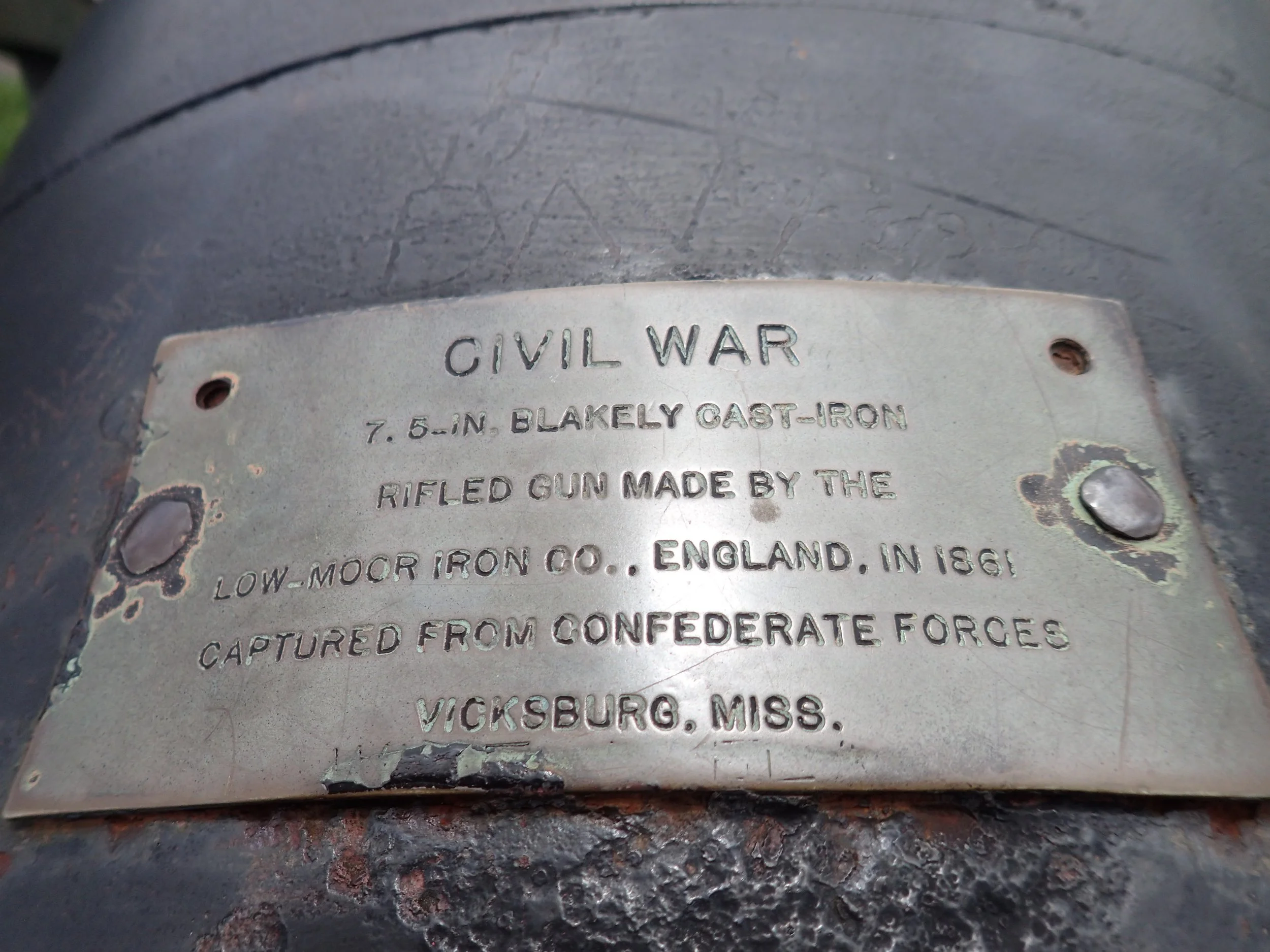 Plaque mounted on the cannon describing it is a 7.5-Inch rifled cannon cast in 1861 by the Low Moor Iron Company in England.  It was captured from Confederate forces in Vicksburg, Mississippi