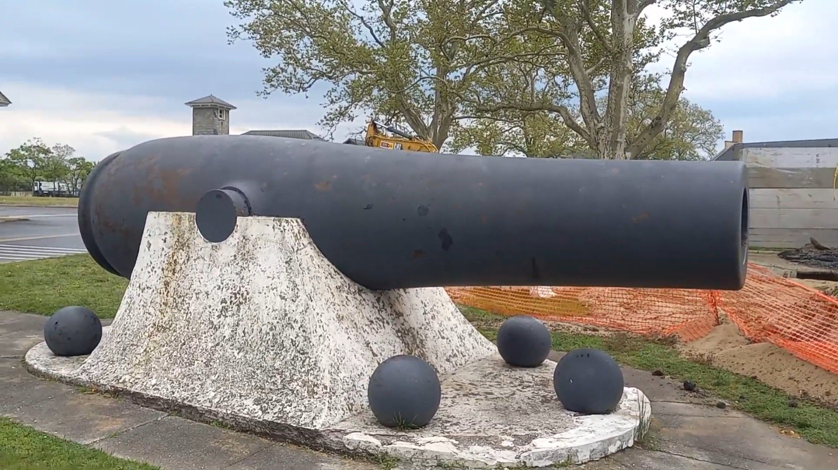 US Army 20-Inch Rodman Number 2 at Fort Hancock