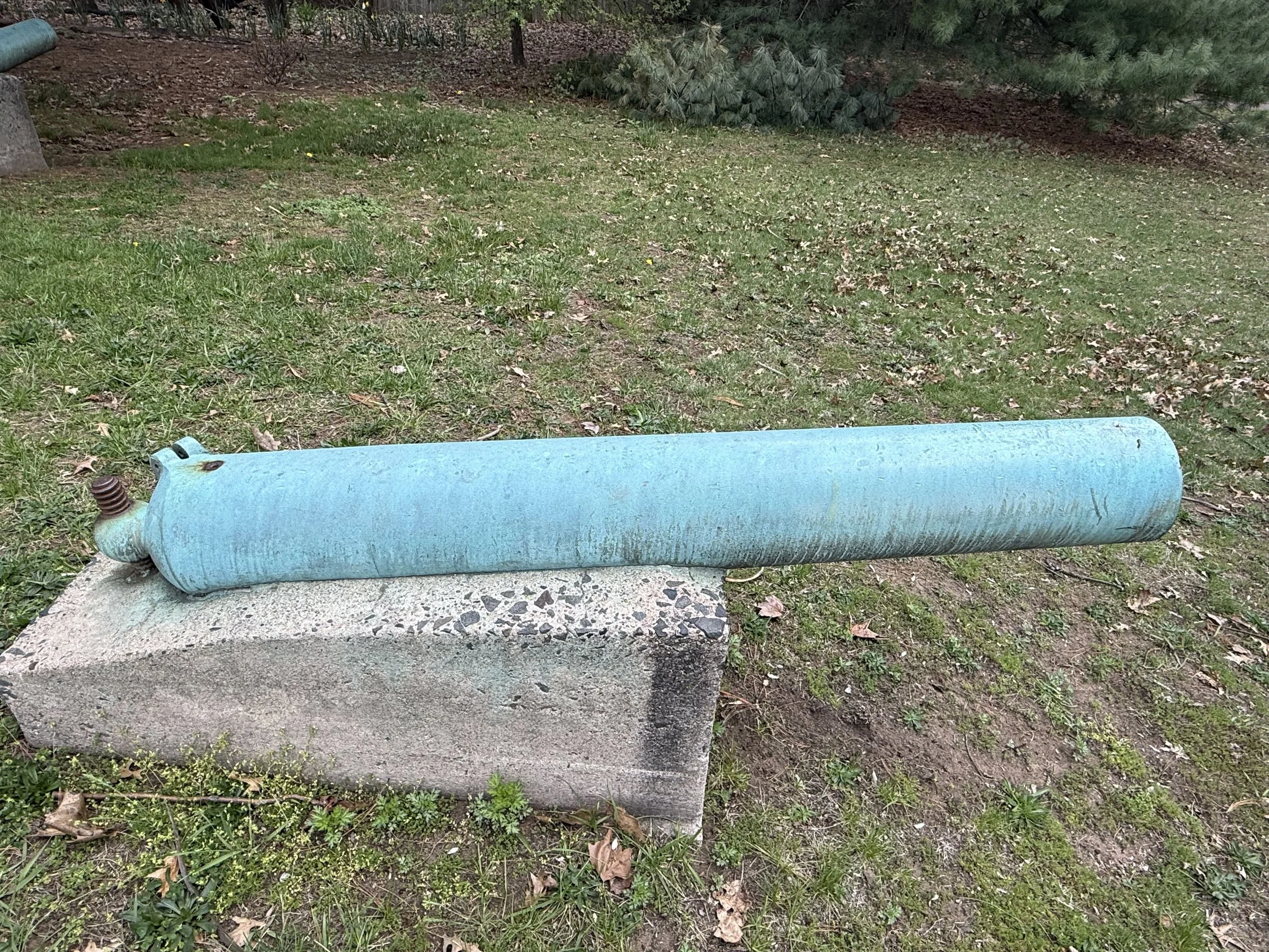 US Navy 12-Pounder Boat Howitzer Number 128 is one of for displayed around a monument in New Haven, Connecticut