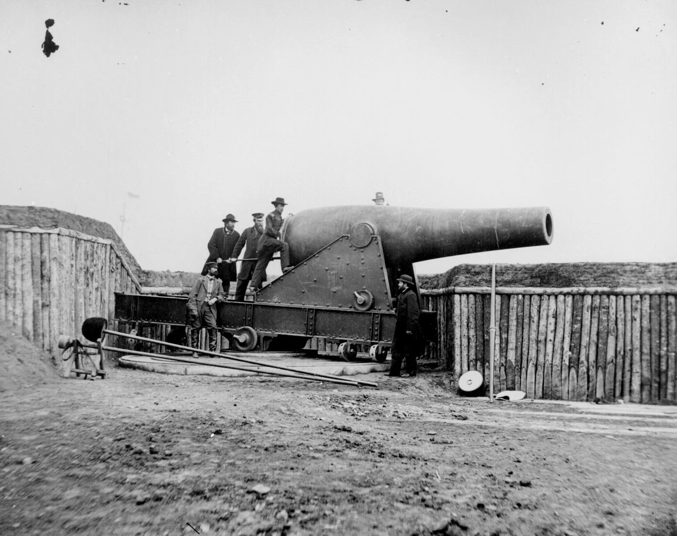 15-Inch Rodman Gun mounted at Battery Rodgers in Alexandria, Virginia