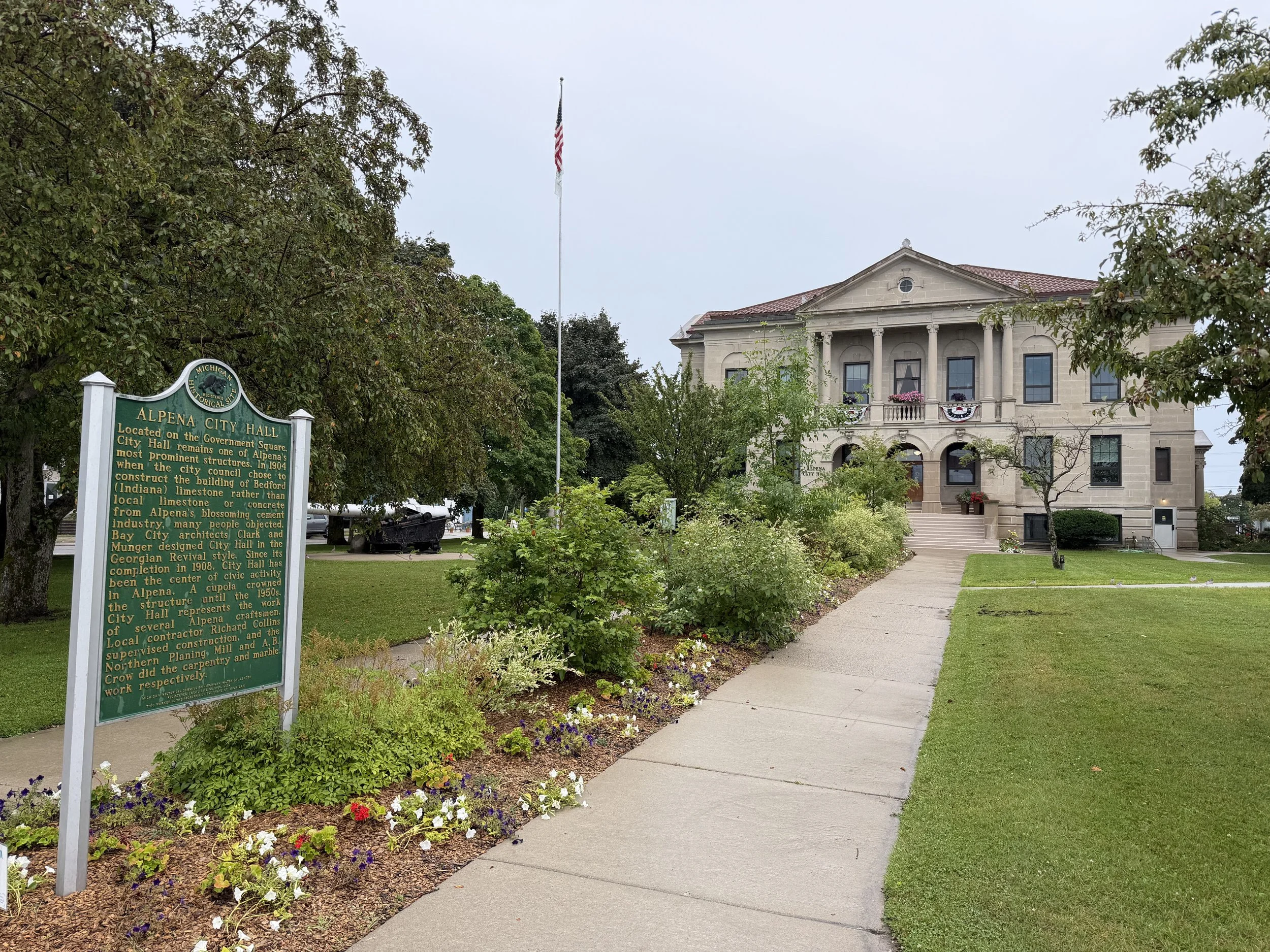The 6-Inch Gun of USS Maine may be seen in front of Alpena City Hall.