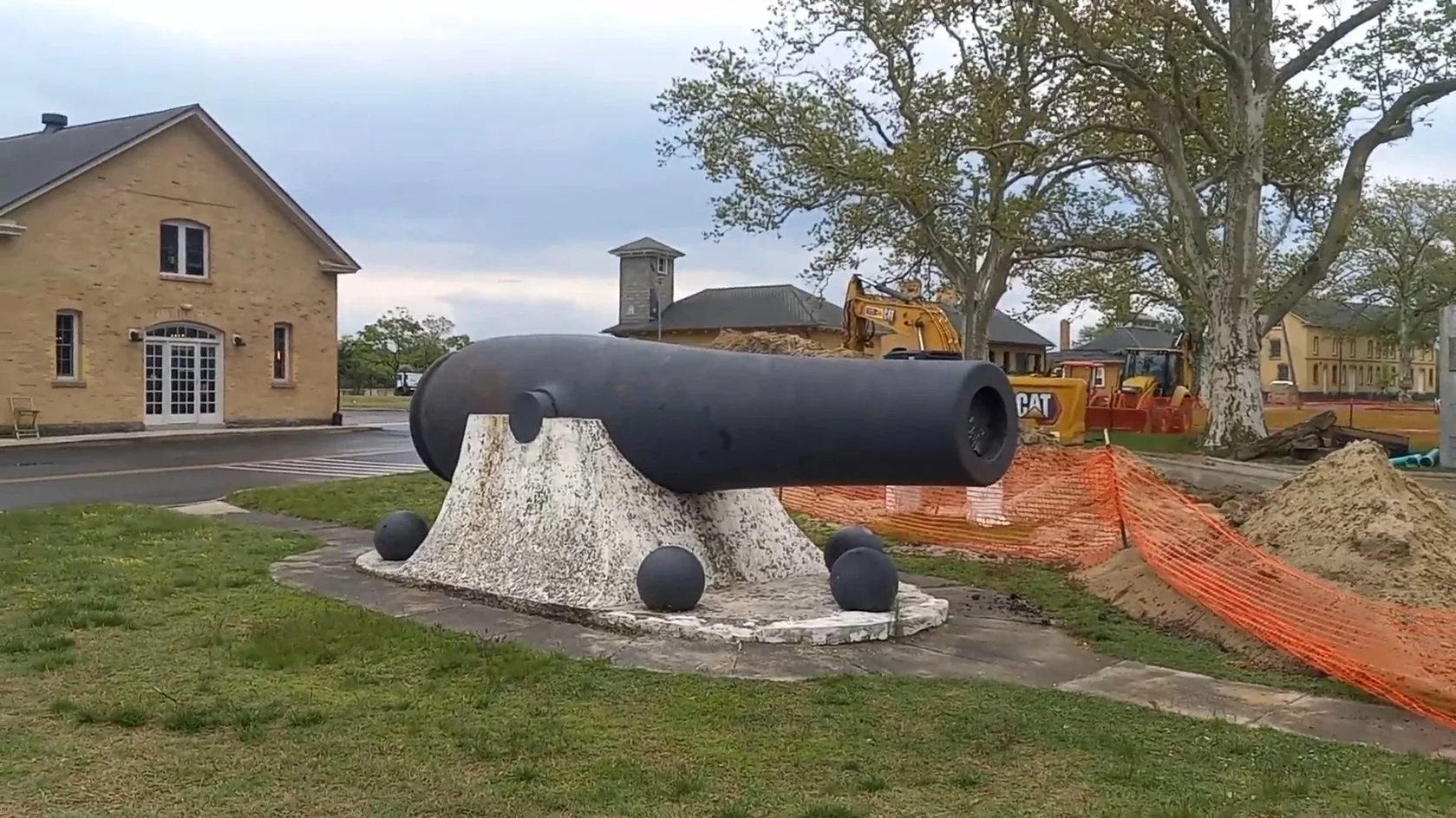 US Army 20-Inch Rodman Number 2 at Fort Hancock