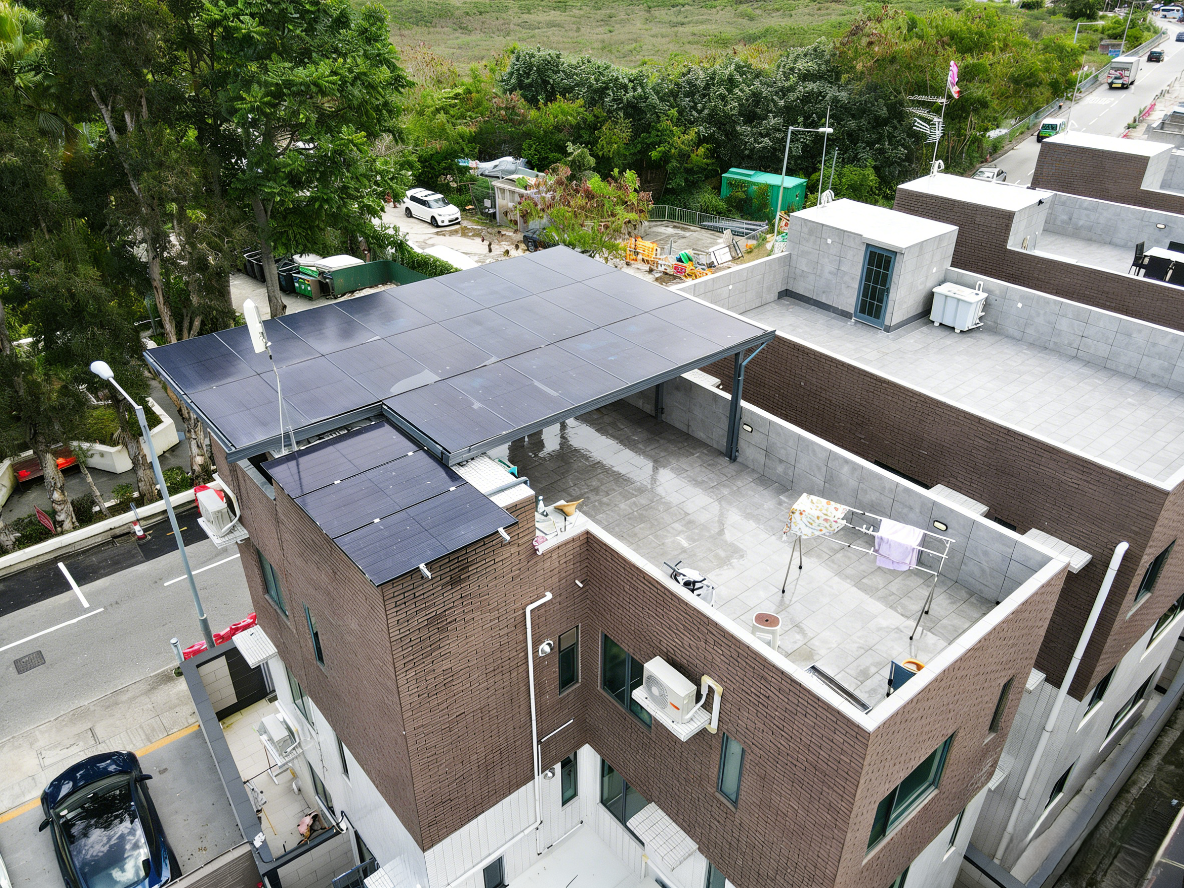 Tai Mei Tuk Village House 大美督村屋 | 12kW System