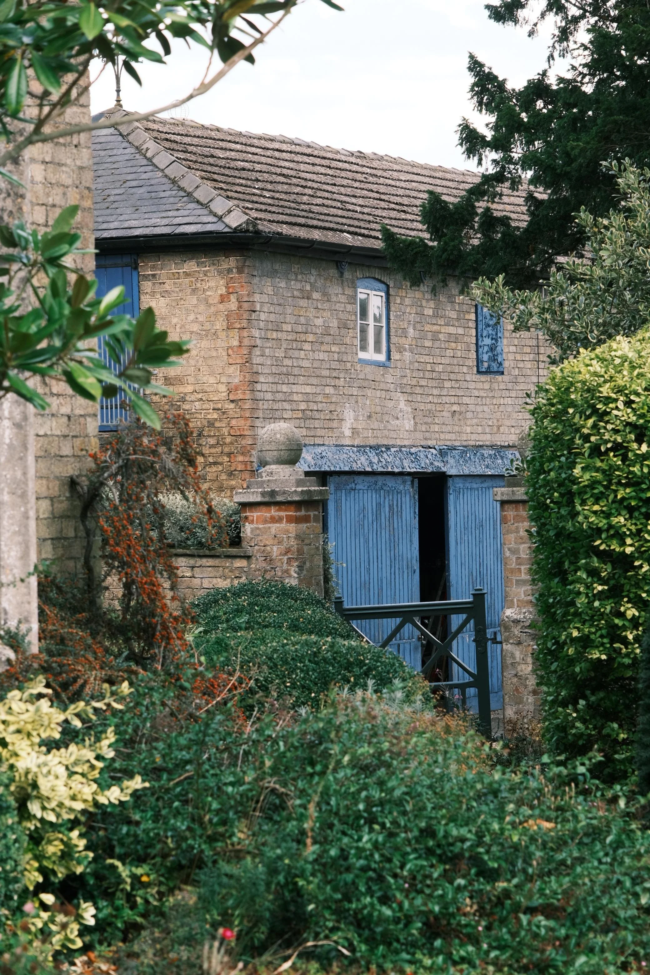 WhatsApp Image 2025-12-17 at 16.12.03 (1).jpeg