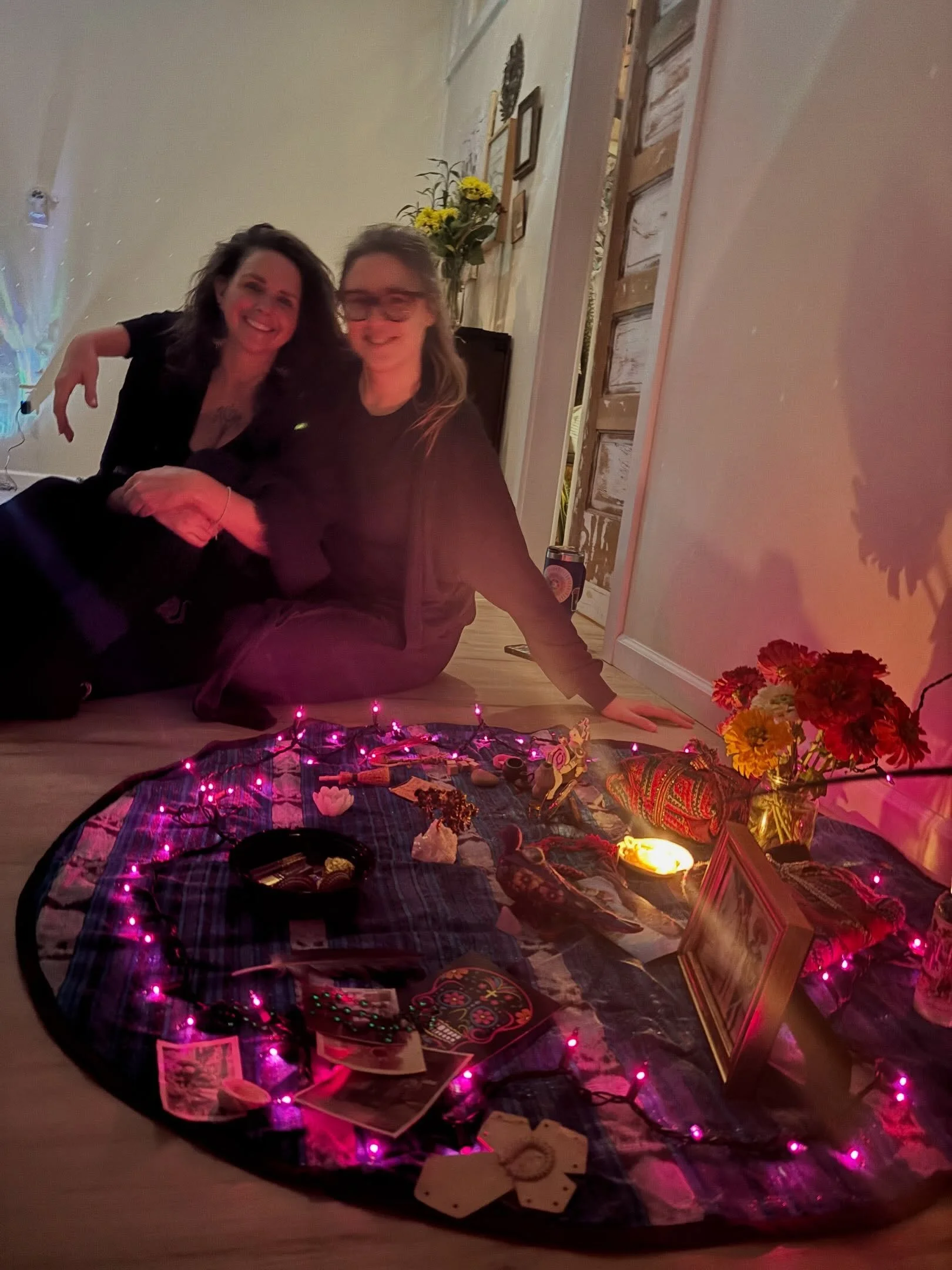 👀 One week from today this event is happening again! These are a few scenes from last year&rsquo;s Dancing the Descent with me and @candacecstevens 

🕺 Dancing the Descent : A Ritual Movement Practice + Shamanic Journey 
📆 Sunday, November 1
⏰ 5&n