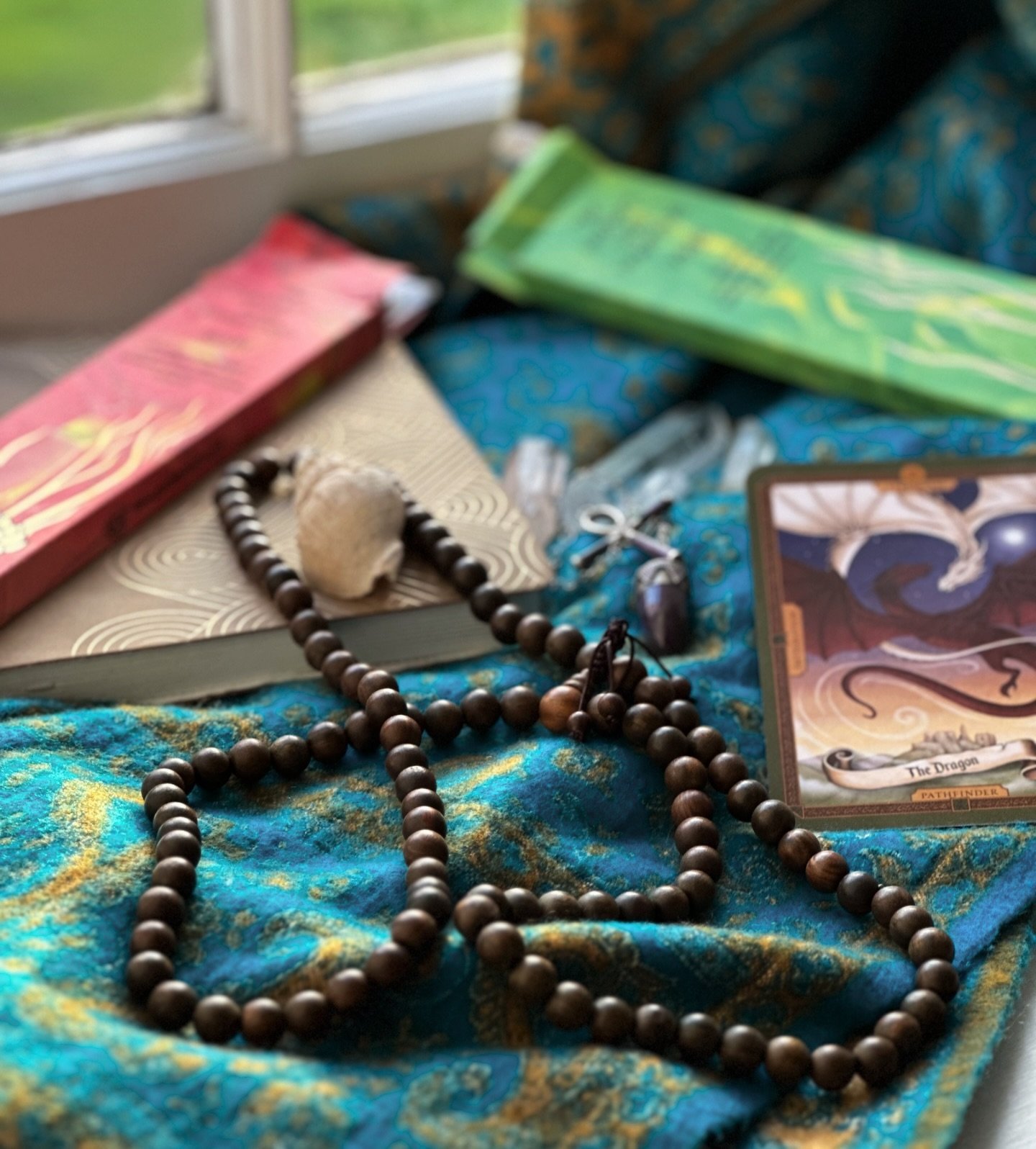 Some essential travel items I usually carry with me for my daily practice&hellip;

✨ Journal for ideas, releasing, and tale weaving

✨ Mala Necklace for mantras

✨ Crystals for record keeping 

✨ Oracle cards to read which way the energetic wind blow