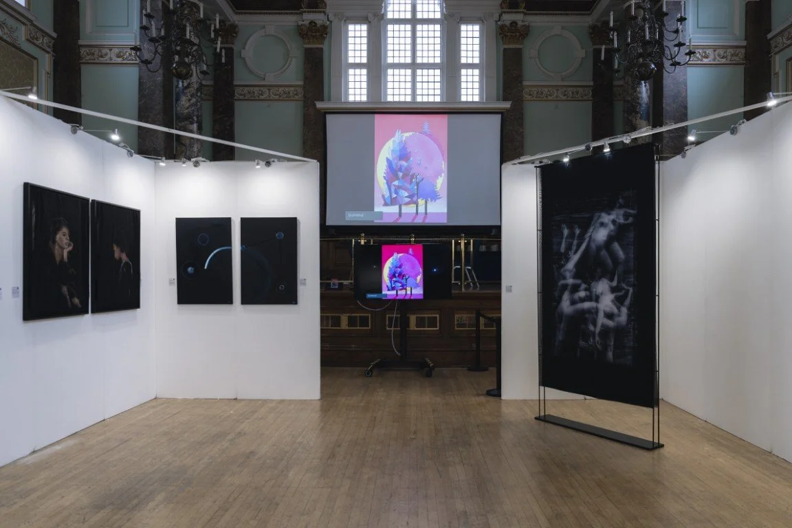 London WIA-79 (Medium).jpg