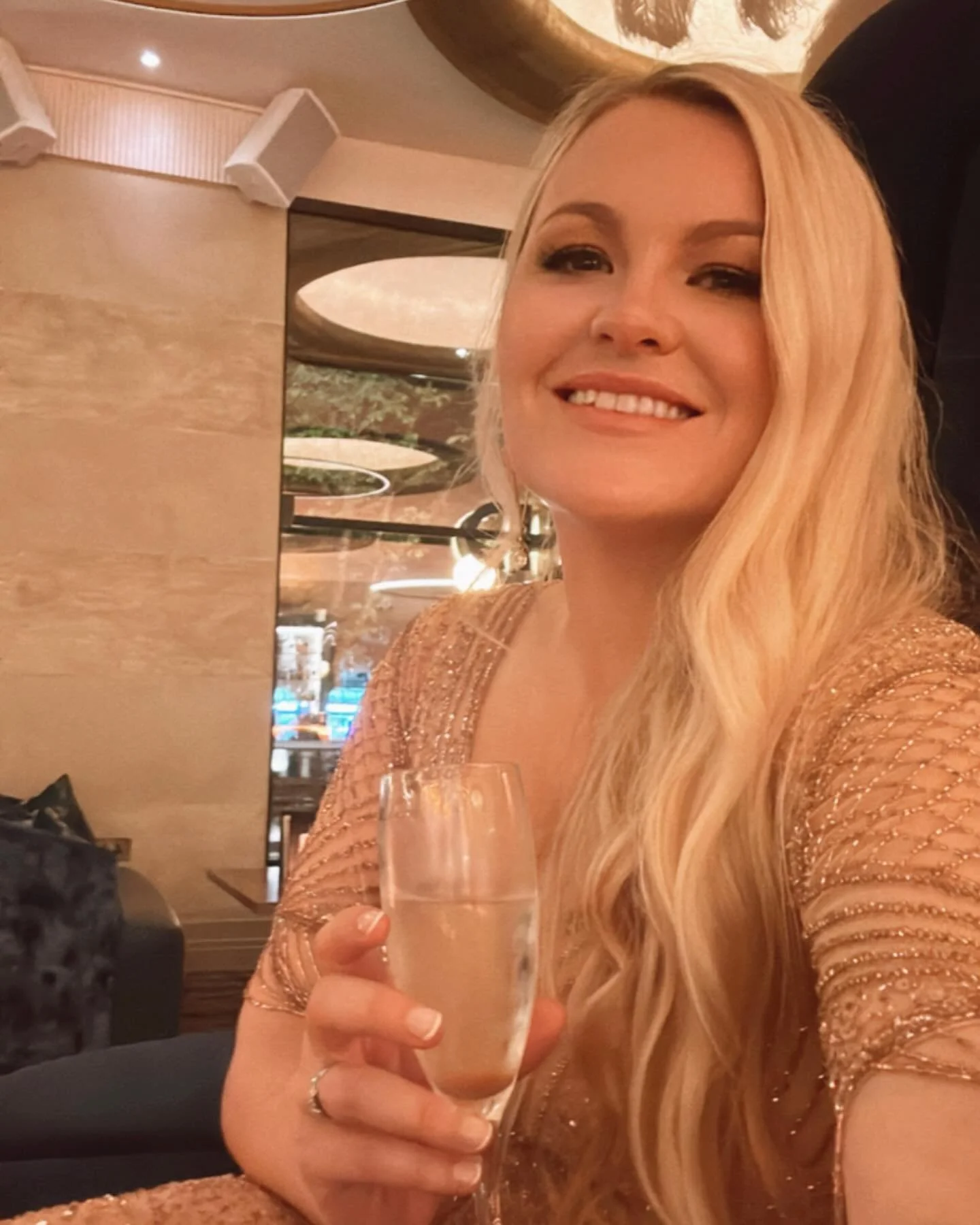 Lately ✨

Having some time away for a well-needed break, and I&rsquo;m just sitting here by the pool and smiling because I get to perform in such incredible venues for a job! I&rsquo;ve had some really special and exciting moments this year and I&rsq